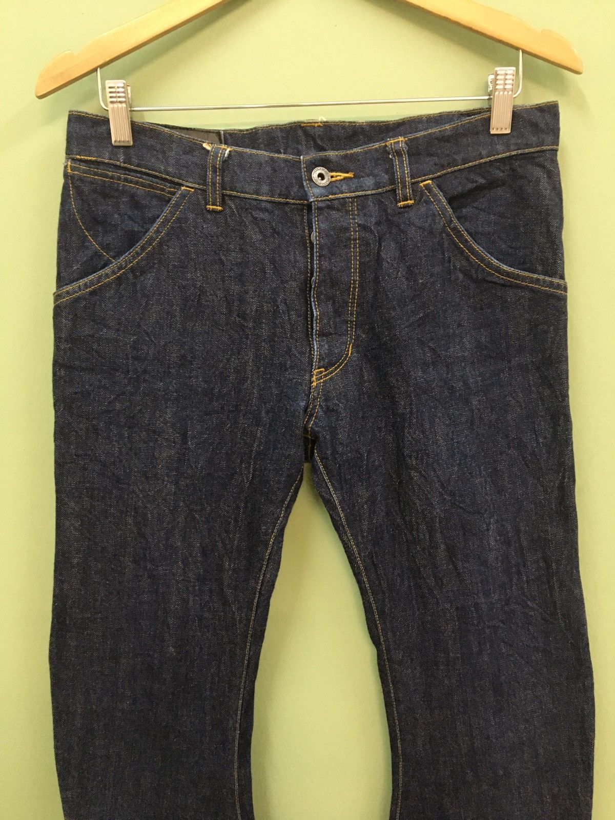 Attachment ATTACHMENT - SLIM FLARE FIT CURVY LEG JEANS Size US 31 - 3 Thumbnail