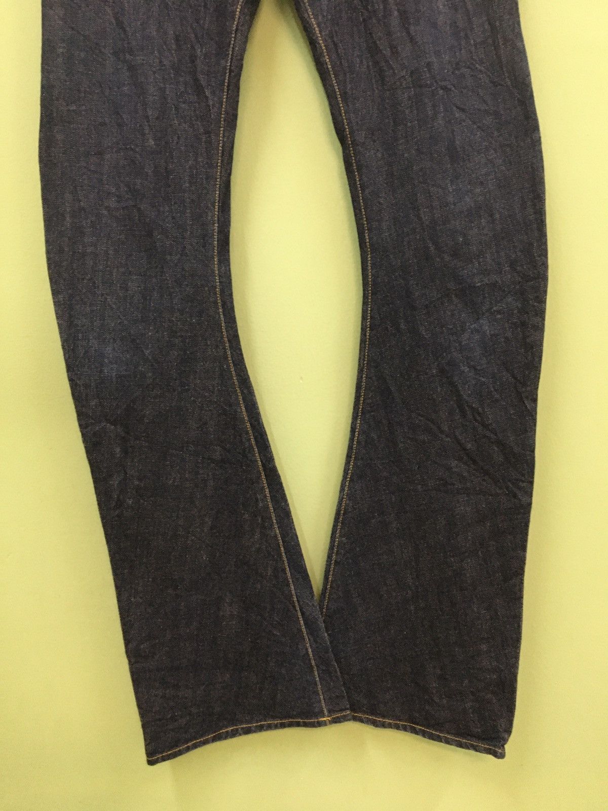 Attachment ATTACHMENT - SLIM FLARE FIT CURVY LEG JEANS Size US 31 - 4 Thumbnail