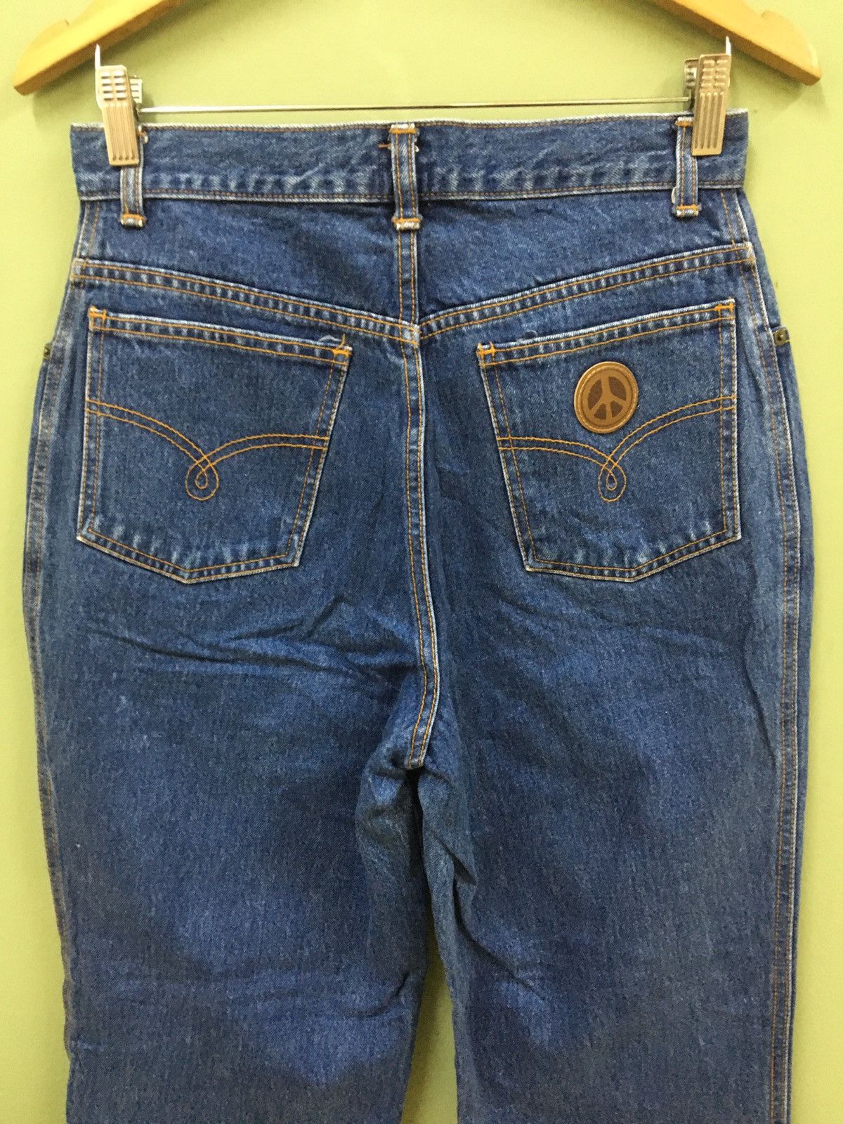 Designer × Moschino MOSCHINO JDM - BAGGY FIT LOVE PEACE LOGO VINTAGE JEANS Size US 29 - 7 Thumbnail