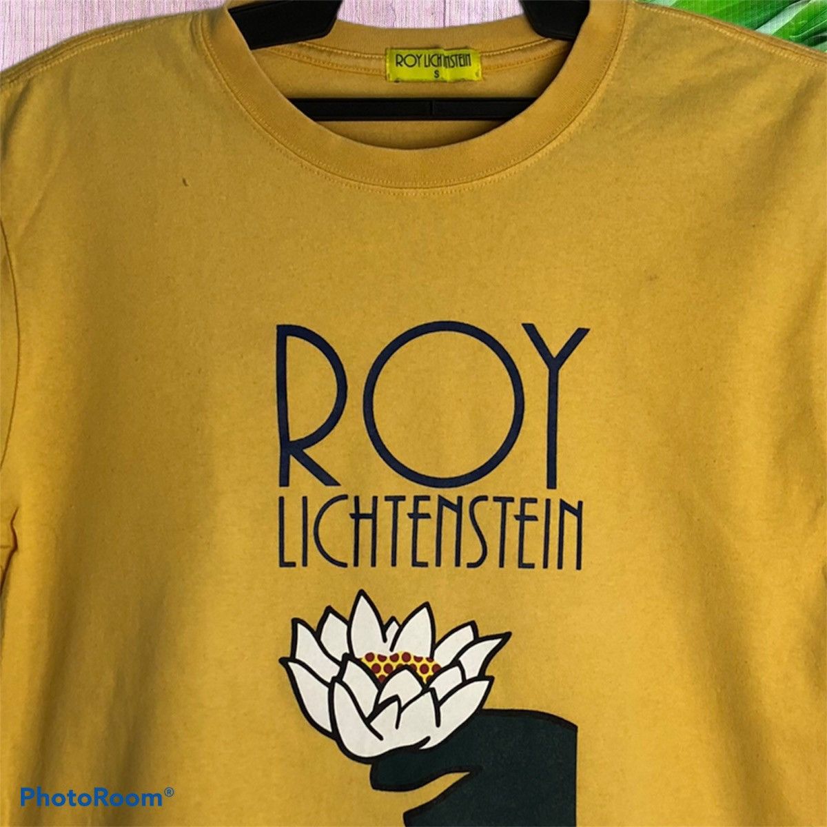 Designer × Japanese Brand × Uniqlo Roy Lichtenstein Flower Logo Size US M / EU 48-50 / 2 - 3 Thumbnail