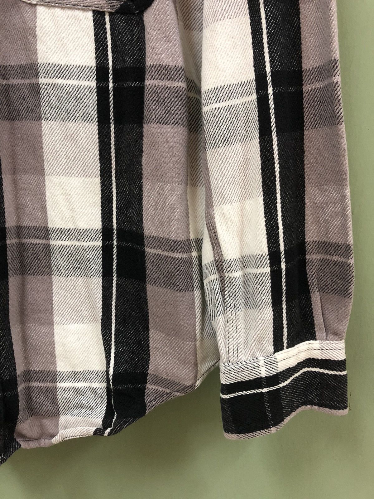 Carhartt × Carhartt Wip CARHARTT - DOUBLE POCKET CHECKER FLANNEL LONG SLEEVE SHIRT Size US L / EU 52-54 / 3 - 5 Thumbnail