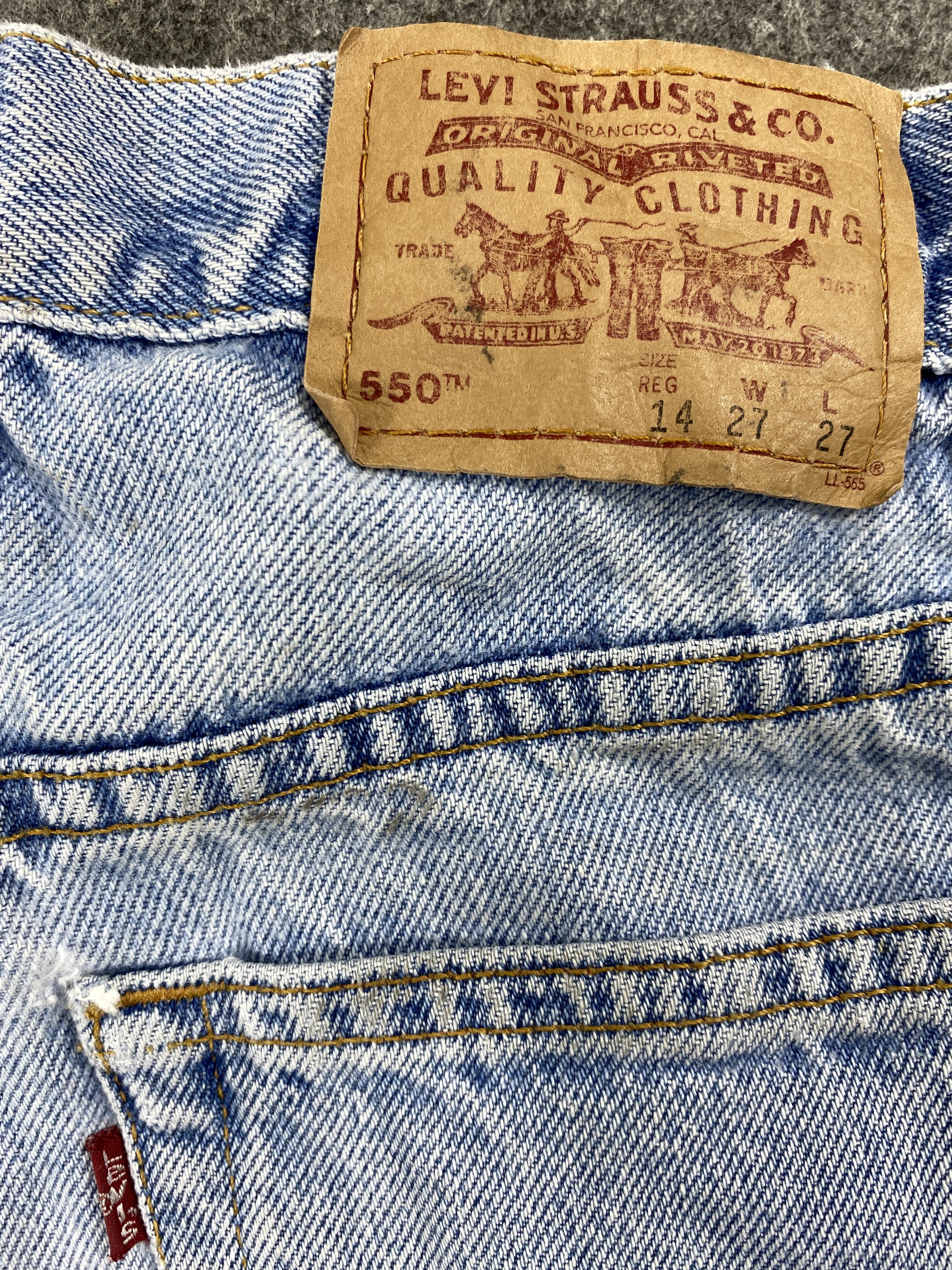 Levi's Light Blue Wash Vintage Levi's 550 25x27 Denim -SJ028 Size US 26 / EU 42 - 9 Thumbnail
