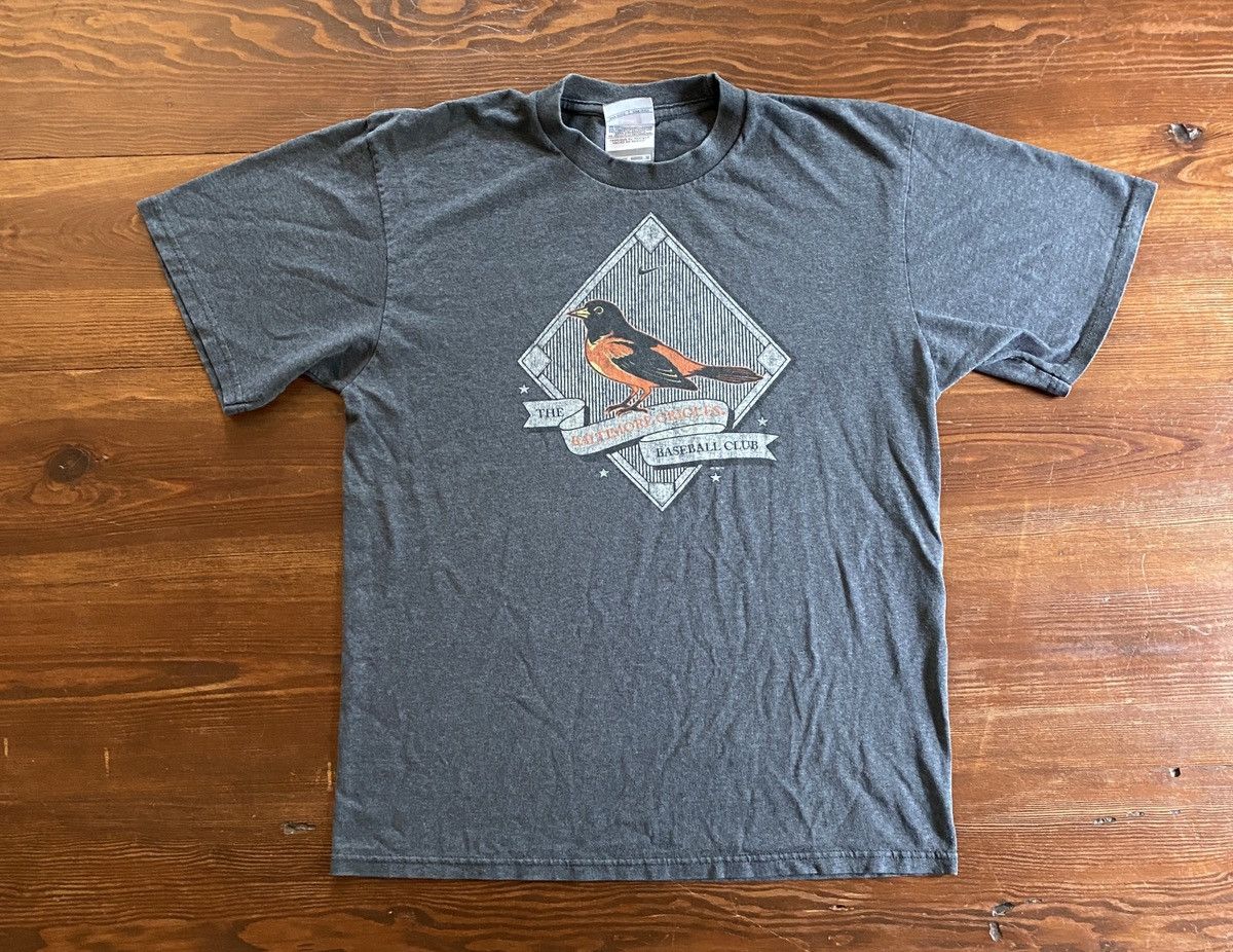 MLB Vintage Y2K’s Baltimore Orioles Nike Mini Center Swoosh Tee Size US M / EU 48-50 / 2 - 1 Thumbnail