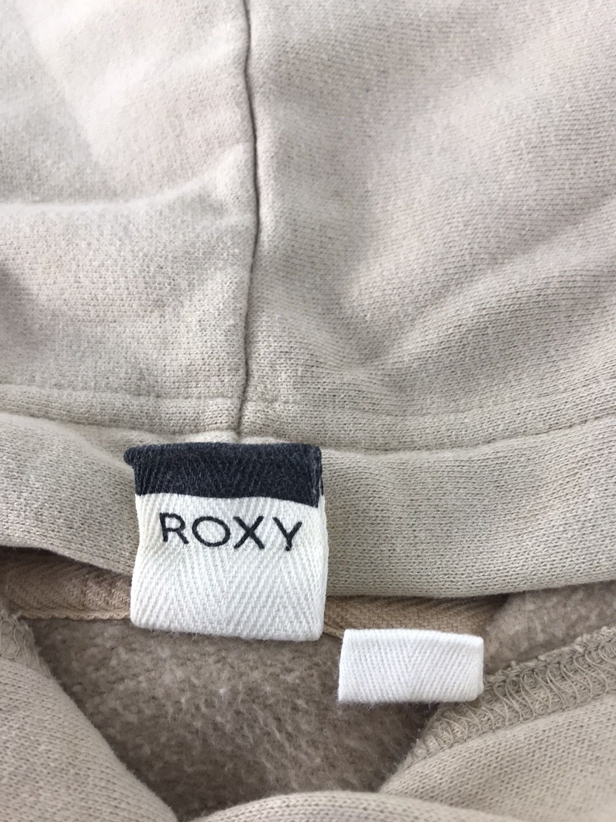 Japanese Brand Roxy Box Logo Pull Over Hoodies Fashion Inspired Designer Size US L / EU 52-54 / 3 - 5 Thumbnail