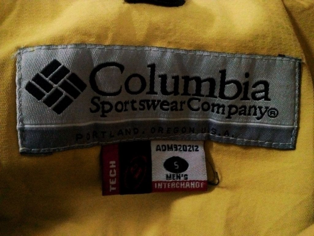 Columbia Vintage COLUMBIA TITANIUM OMNI TECH WINTER WATERPROOF Size US L / EU 52-54 / 3 - 5 Thumbnail