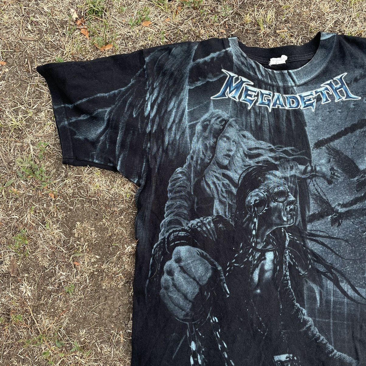 Vintage Vintage Y2K Megadeth Sun Faded Graphic Band Tee Grunge L Size US L / EU 52-54 / 3 - 3 Thumbnail