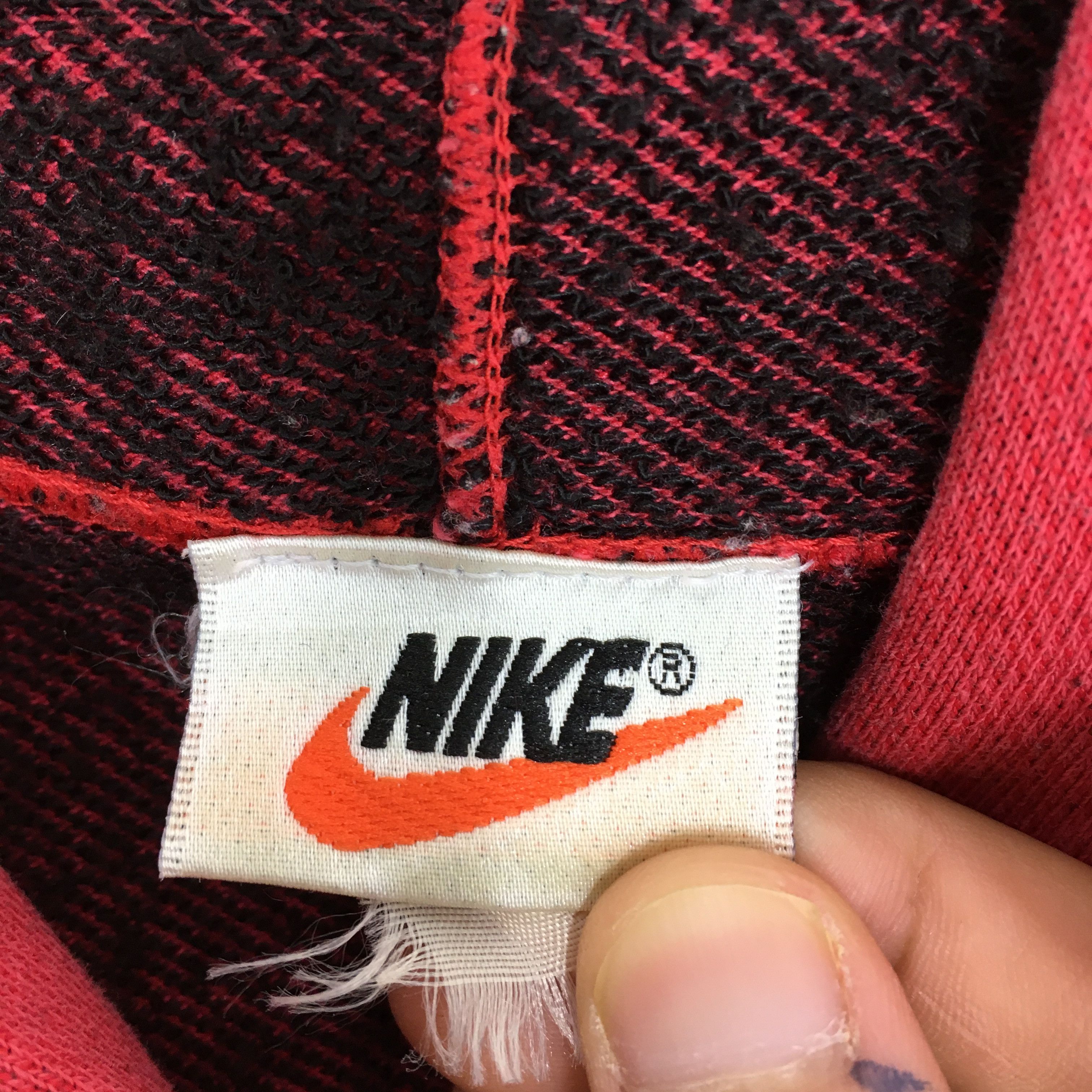 Nike Nike Swoosh Hoodie Sweatshirt Red Medium Size US M / EU 48-50 / 2 - 6 Thumbnail