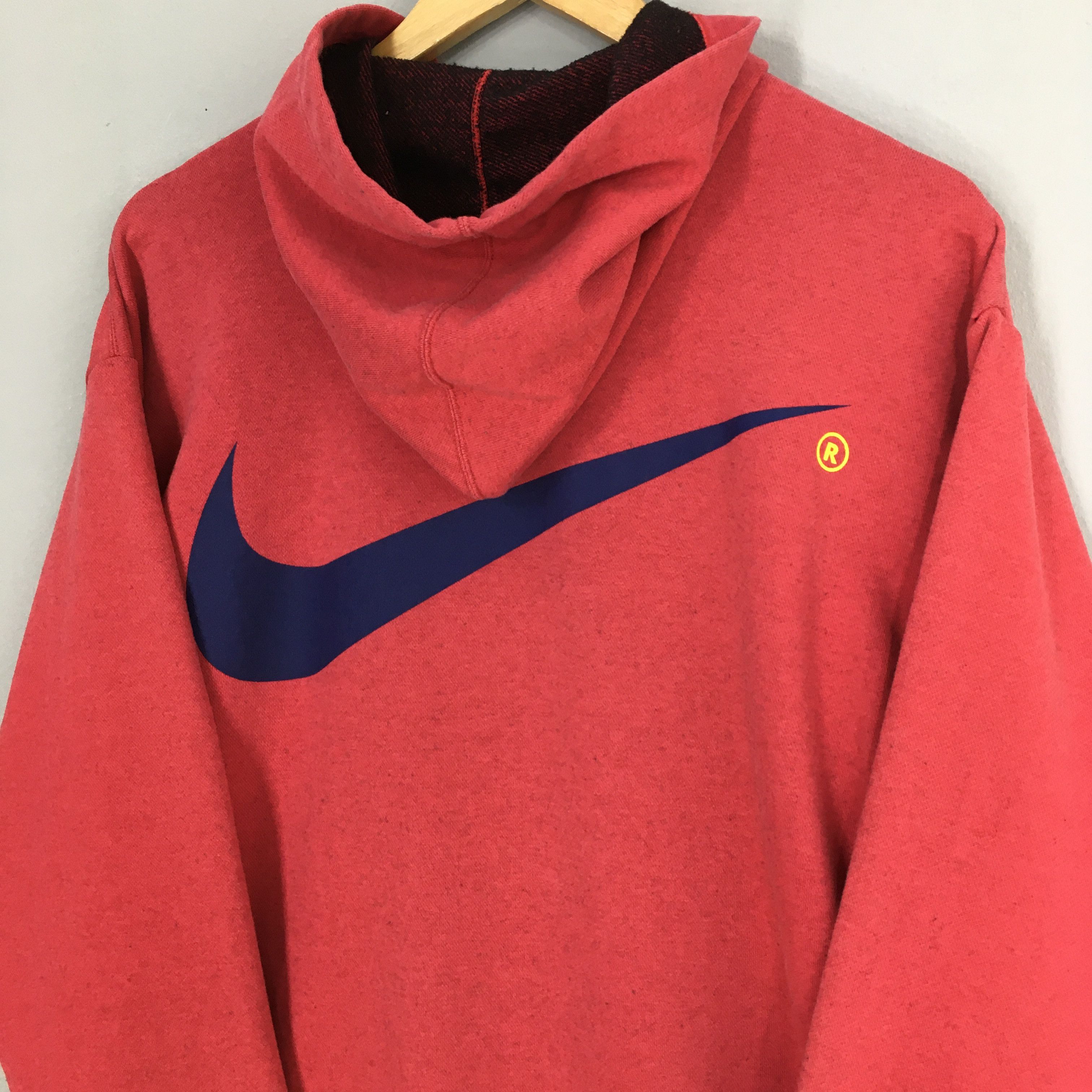 Nike Nike Swoosh Hoodie Sweatshirt Red Medium Size US M / EU 48-50 / 2 - 9 Thumbnail