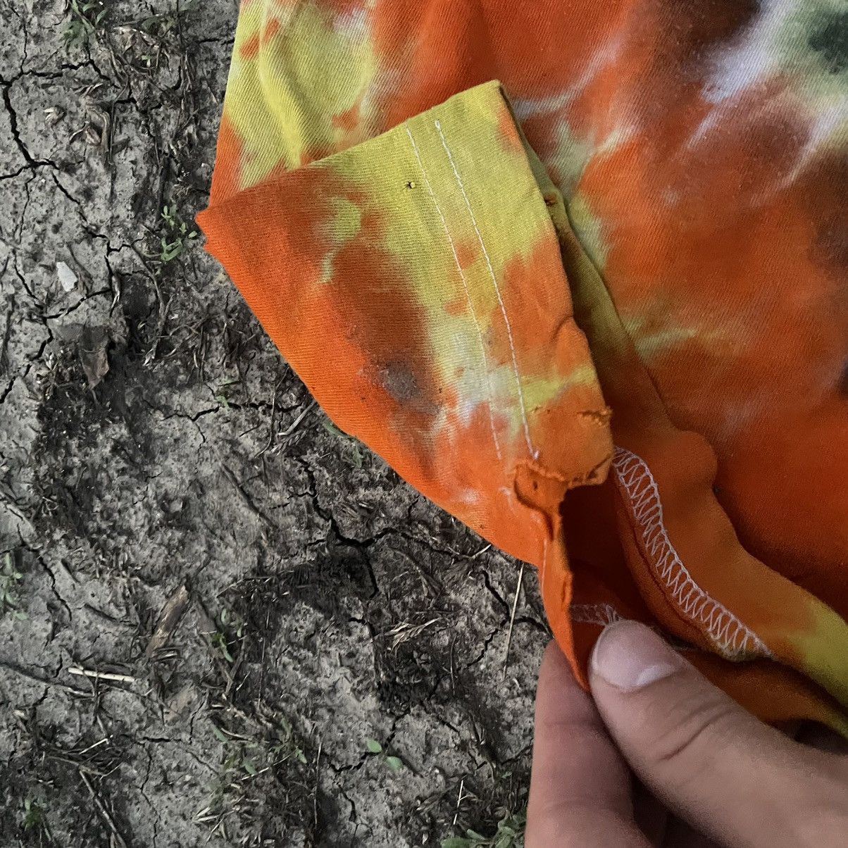 Vintage Vintage Y2K Tie Dye Graphic Tee Rave Streetwear Baggy XL Size US XL / EU 56 / 4 - 5 Thumbnail