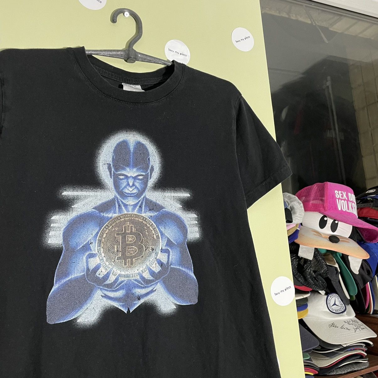 Vintage 90s Adult “ BITCOIN LOGO Crypto ” Hype Humor Tee