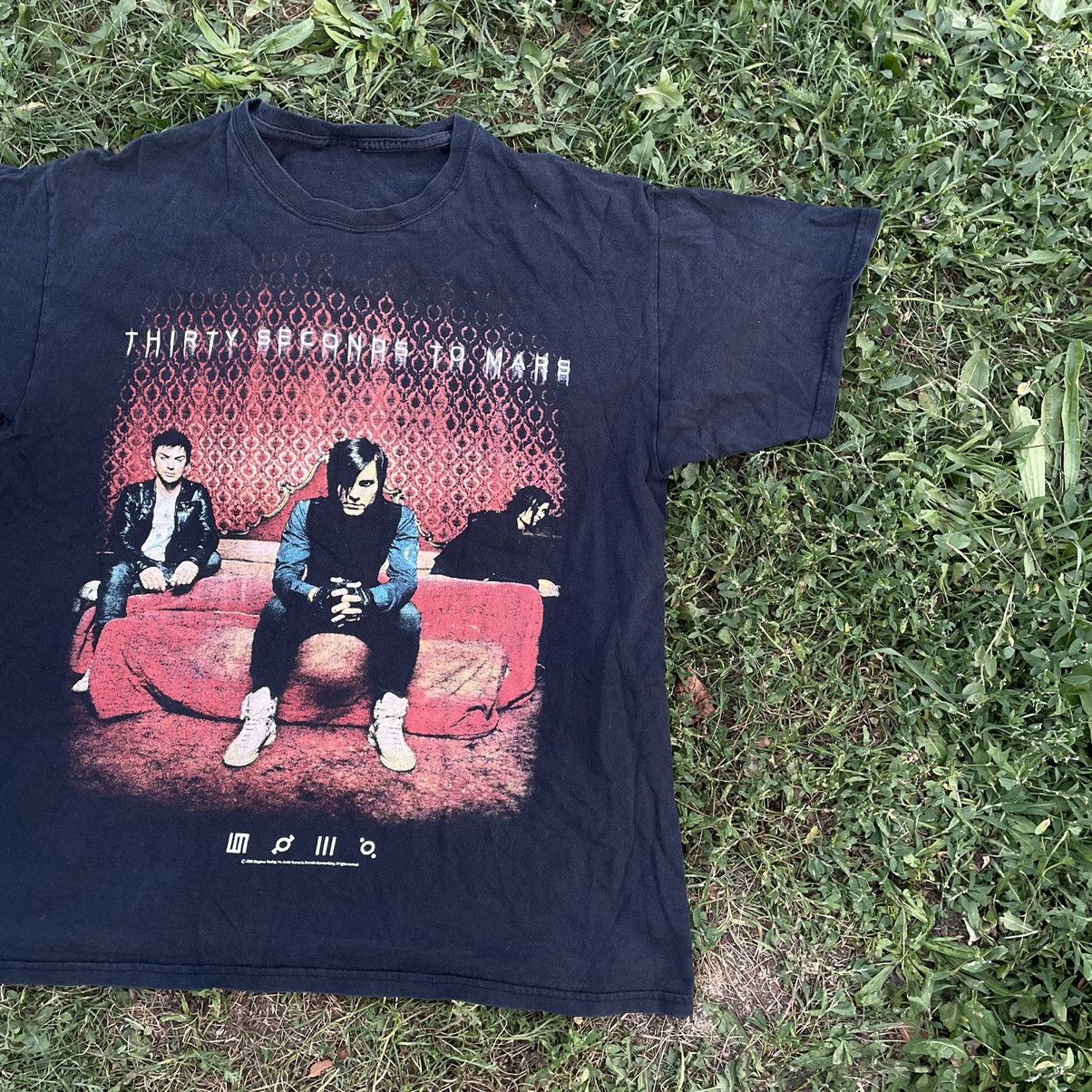 Vintage Vintage Y2K Sun Faded Graphic Band Tee Horror Print Dark M Size US M / EU 48-50 / 2 - 3 Thumbnail