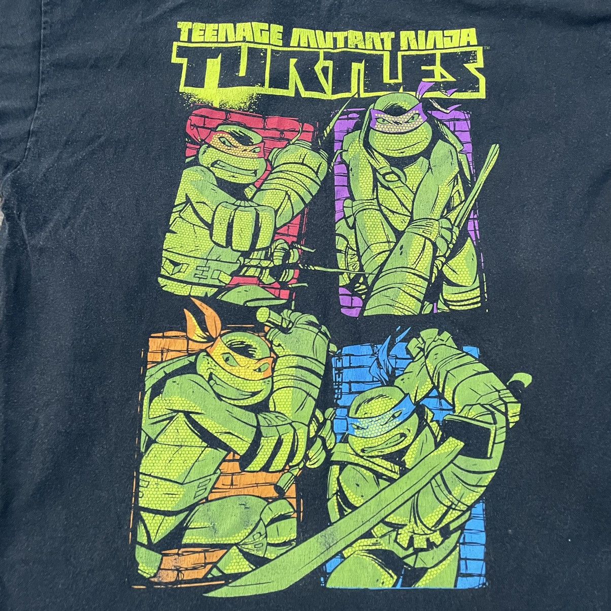 Vintage Vintage 90s TMNT Sun Faded Graphic Tee Skater Baggy Slim L Size US L / EU 52-54 / 3 - 4 Thumbnail