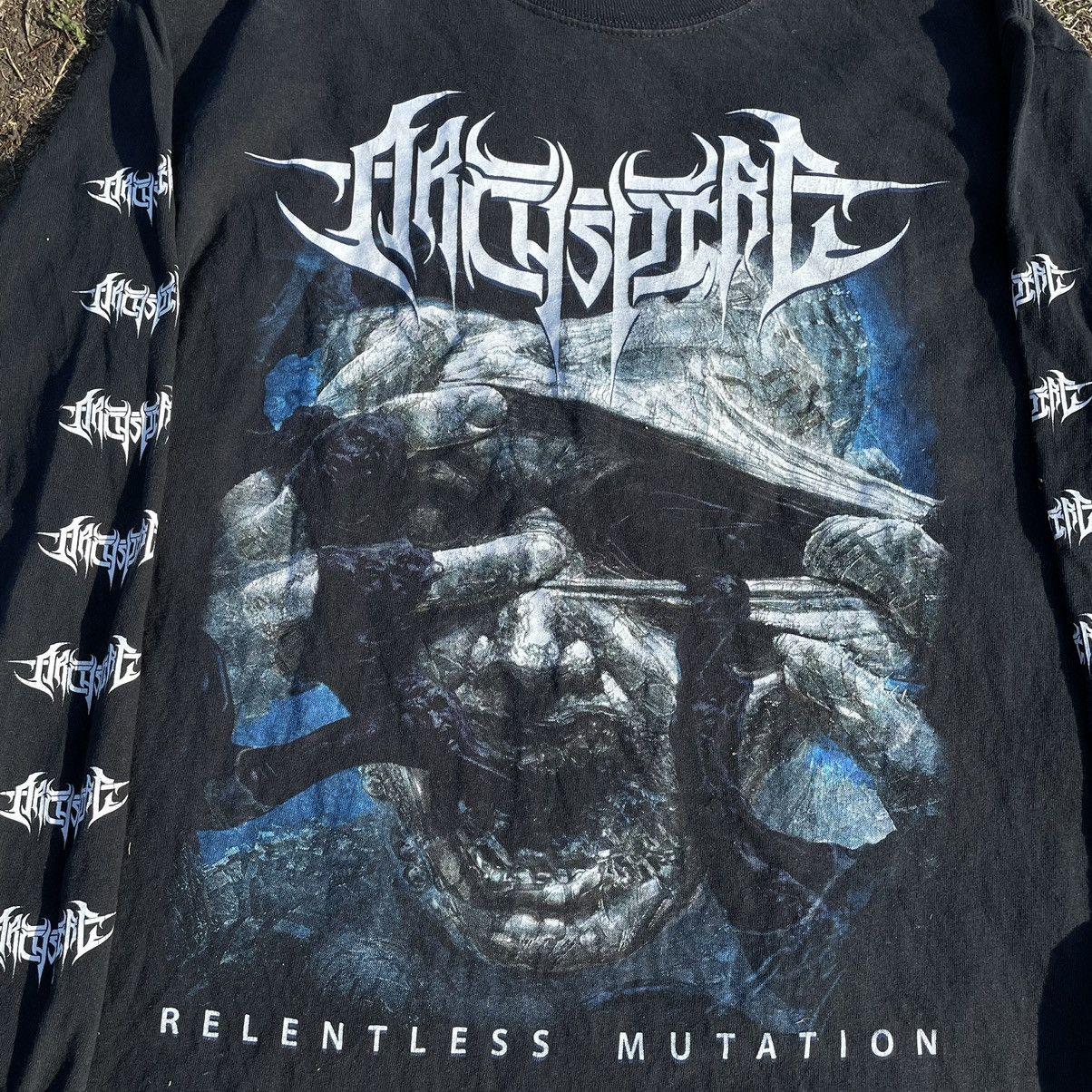 Vintage Vintage Y2K Mutation Band Tee Graphic Metal Streetwear L Size US L / EU 52-54 / 3 - 5 Thumbnail
