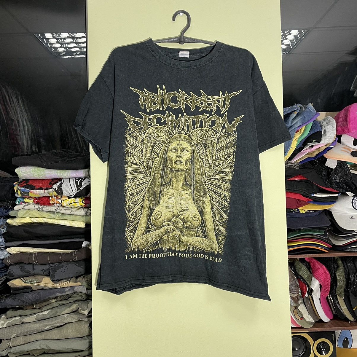 Vintage Vintage Y2K Graphic Tee Sun Faded Horror Punk Streetwear L Size US L / EU 52-54 / 3 - 1 Thumbnail