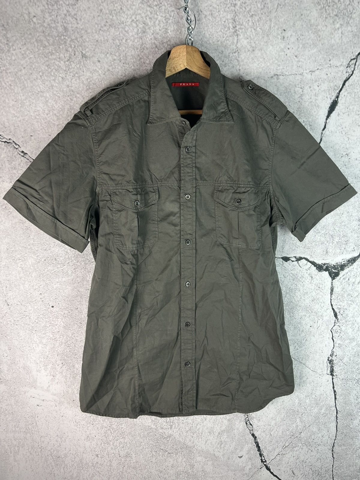 Prada Prada designer luxury button up shirt Size M / US 6-8 / IT 42-44 - 1 Thumbnail