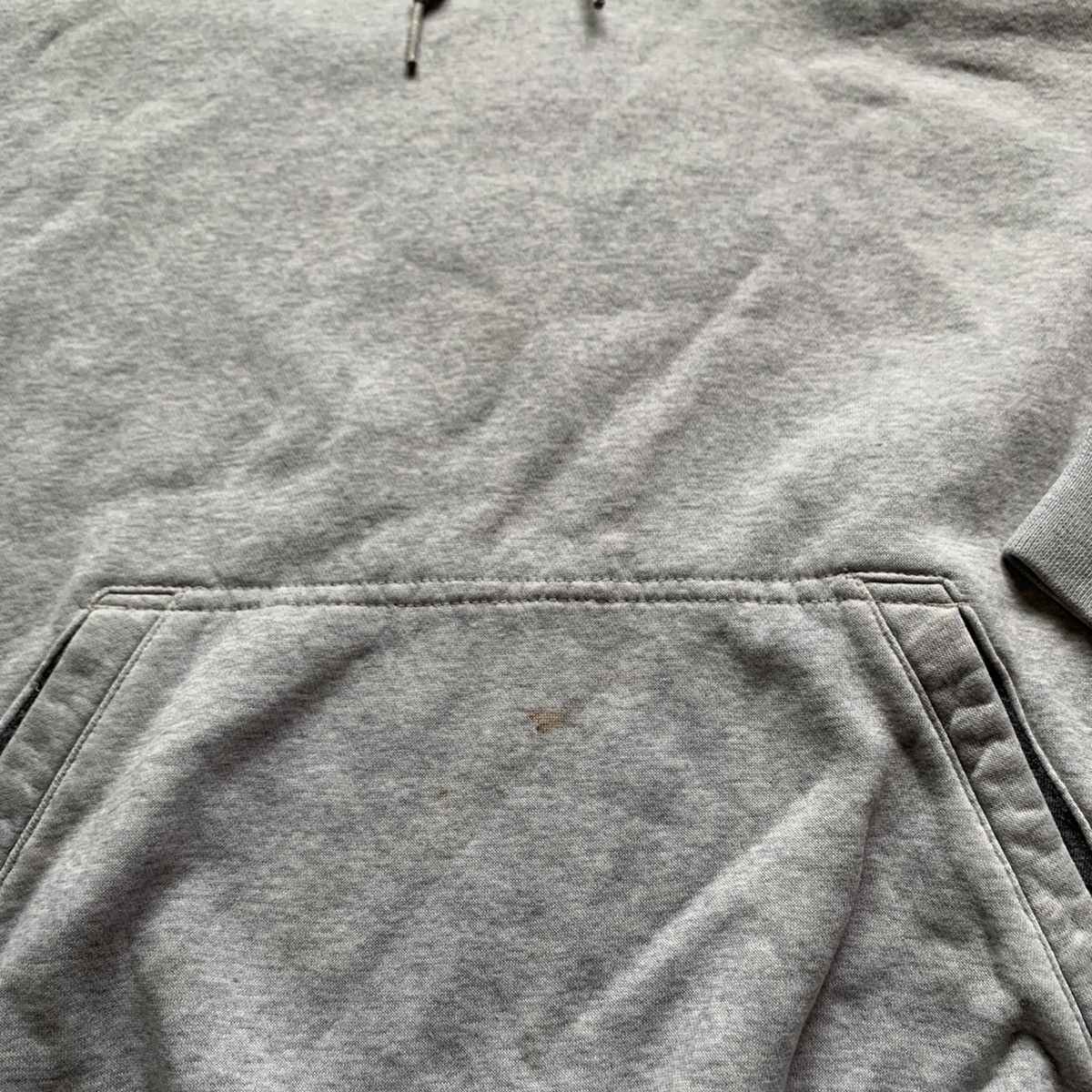 Nike Vintage 2000s Nike Embroidered Swoosh Hoodie Men's Large Size US L / EU 52-54 / 3 - 3 Thumbnail