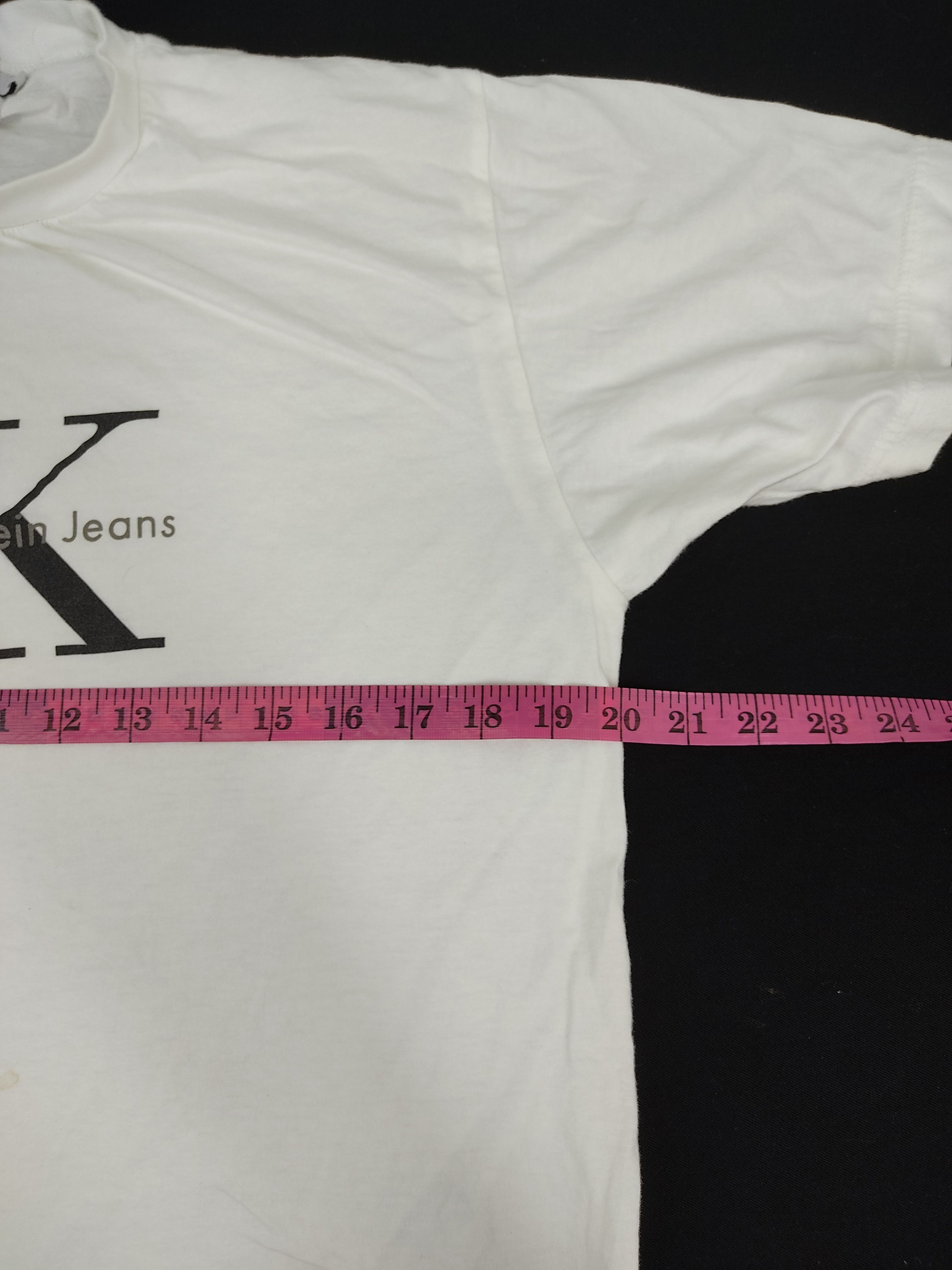 Calvin Klein Calvin Klein Jeans Big Logo Spell Out Nice Design Tee Size M / US 6-8 / IT 42-44 - 4 Thumbnail