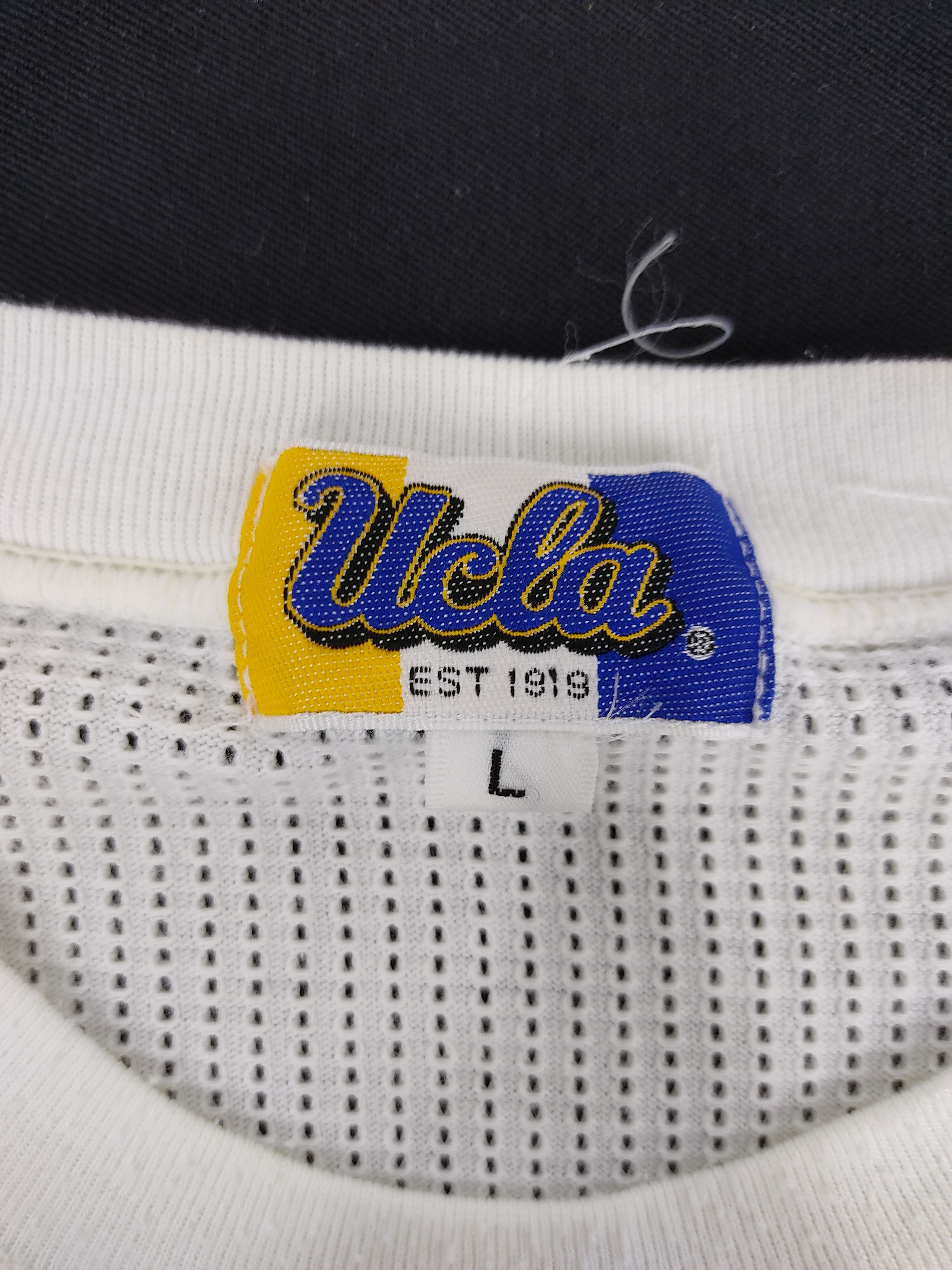 Vintage Vintage UCLA University of California Los Angeles Athletic Size US M / EU 48-50 / 2 - 3 Thumbnail