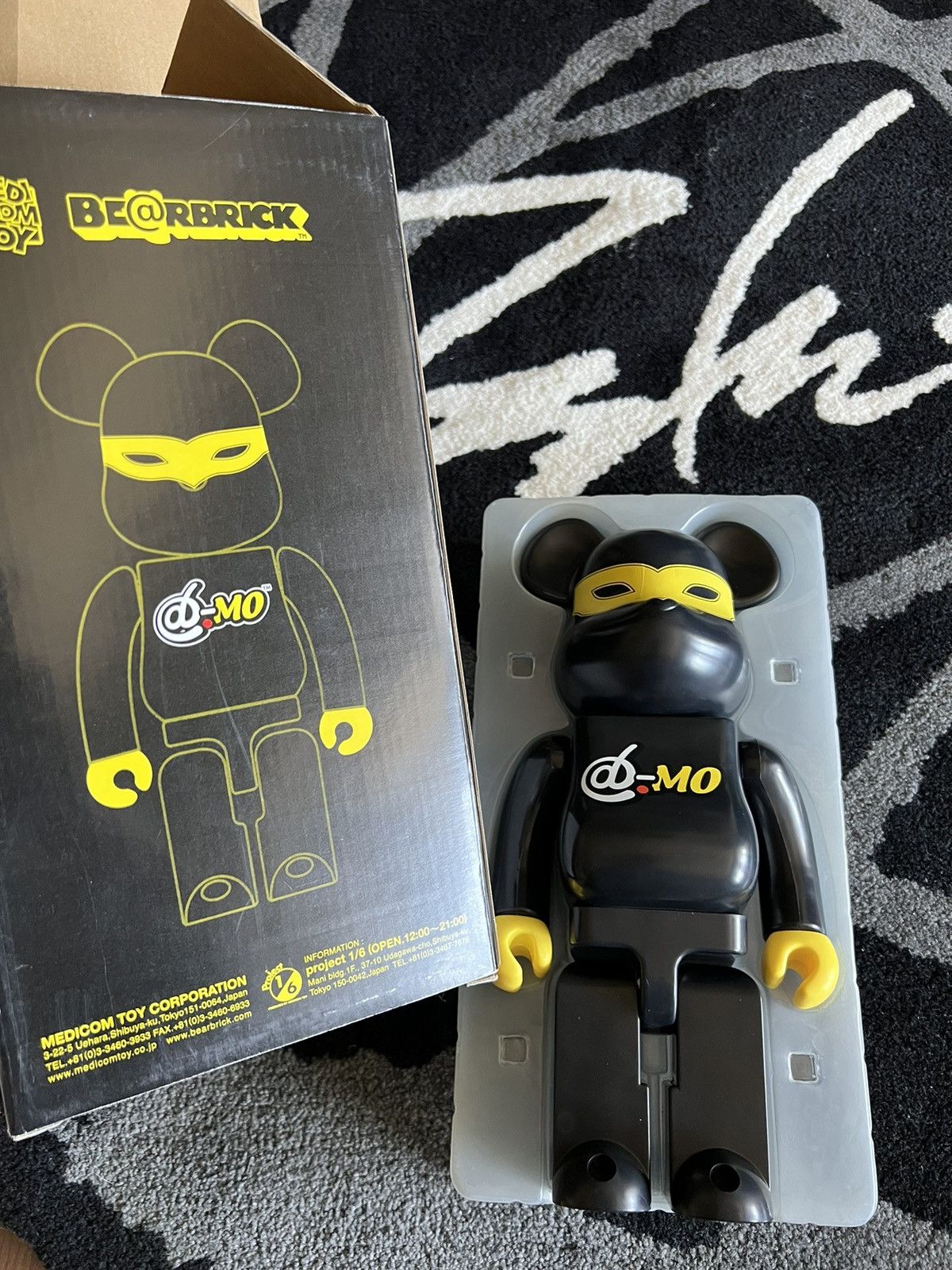Medicom Toy 2005 400% Medicom Bearbrick D-MO black/yellow Size ONE SIZE - 1 Thumbnail
