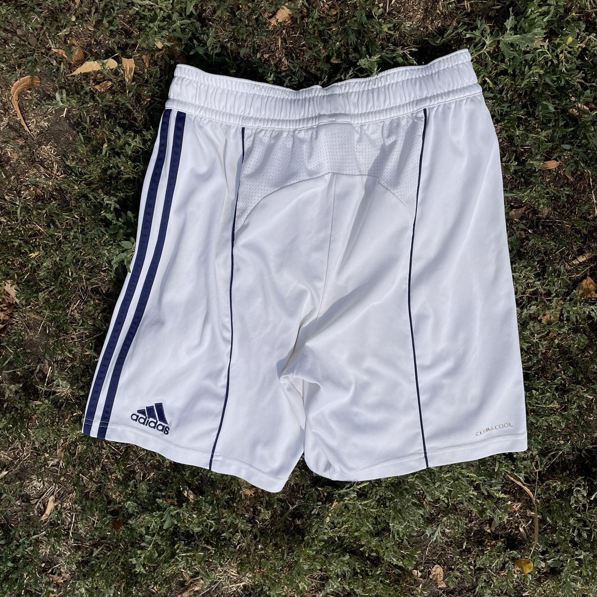 Vintage Vintage 90s Adidas Stripes Shorts Streetwear Skate Baggy 30 Size US 30 / EU 46 - 4 Thumbnail