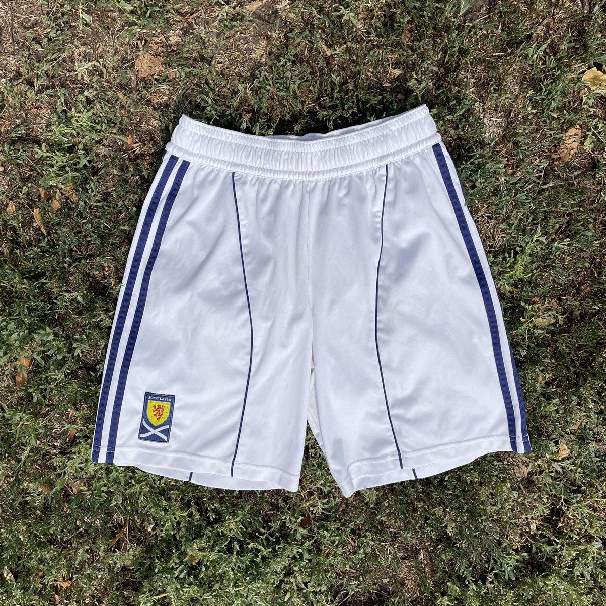 Vintage Vintage 90s Adidas Stripes Shorts Streetwear Skate Baggy 30 Size US 30 / EU 46 - 1 Thumbnail