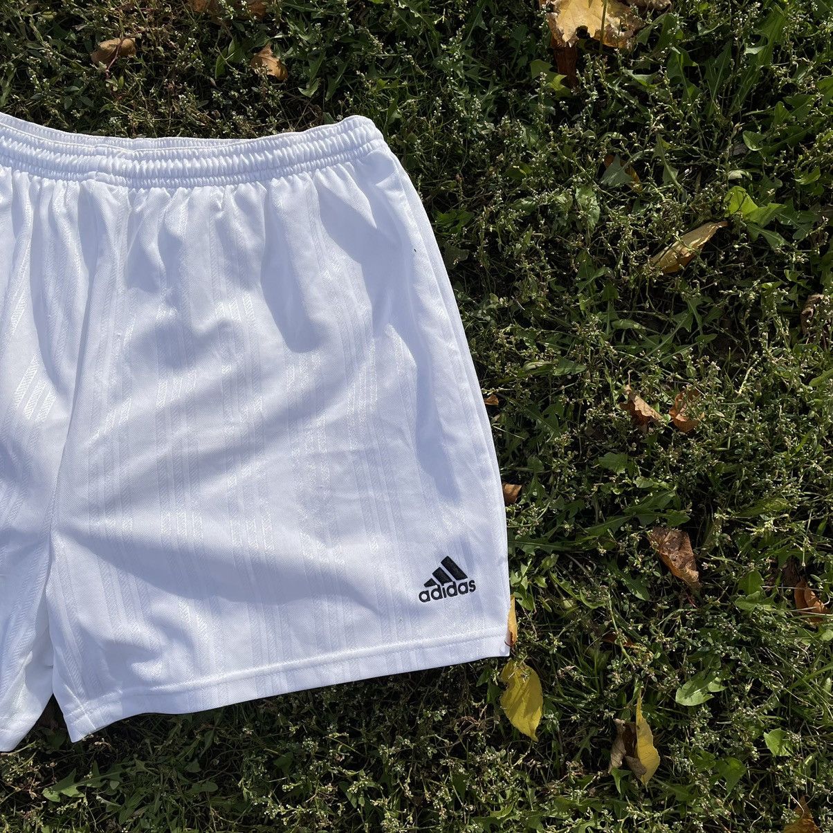 Vintage Vintage 90s Adidas Striped Shorts Baggy Fit White Drip 34 Size US 34 / EU 50 - 3 Thumbnail