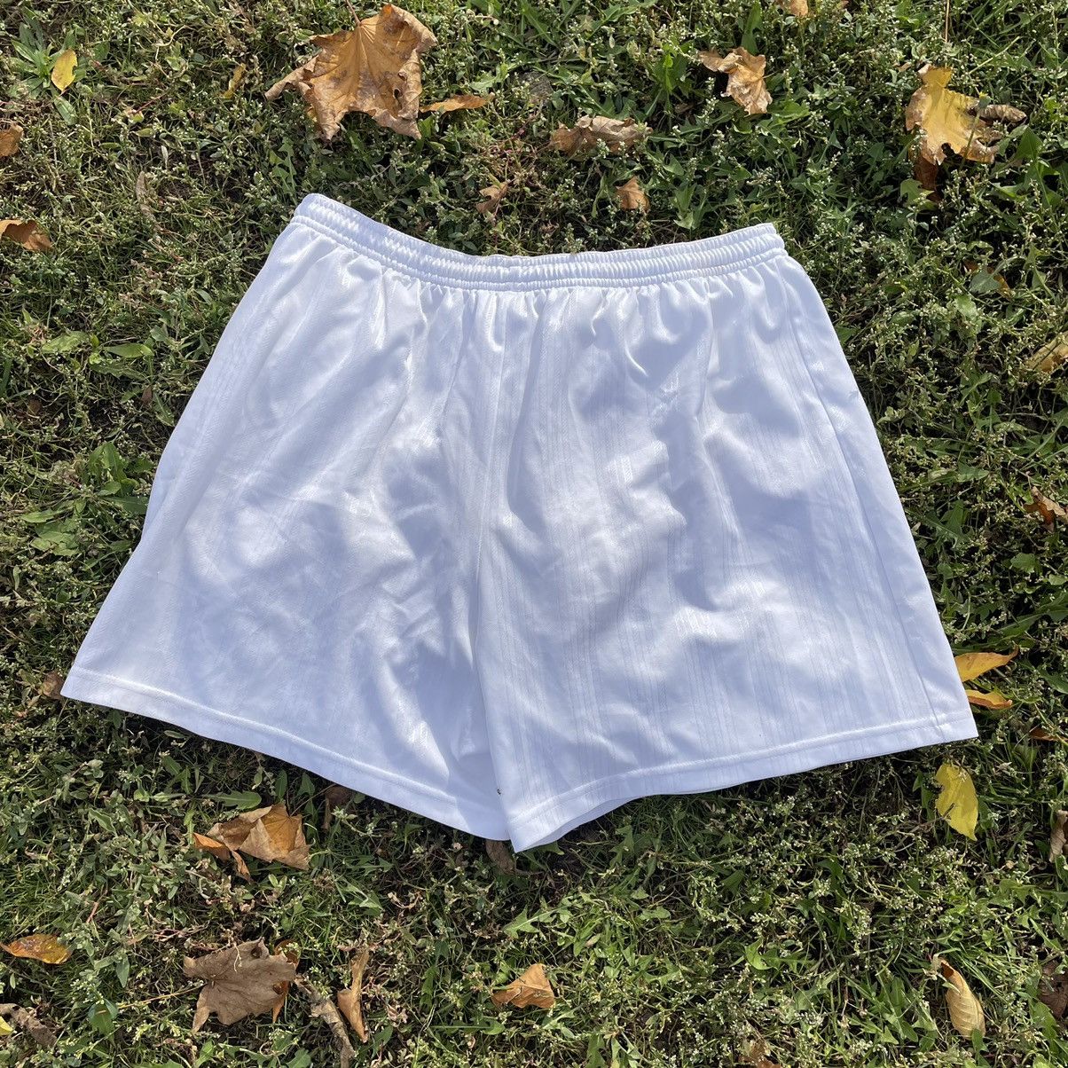 Vintage Vintage 90s Adidas Striped Shorts Baggy Fit White Drip 34 Size US 34 / EU 50 - 7 Thumbnail
