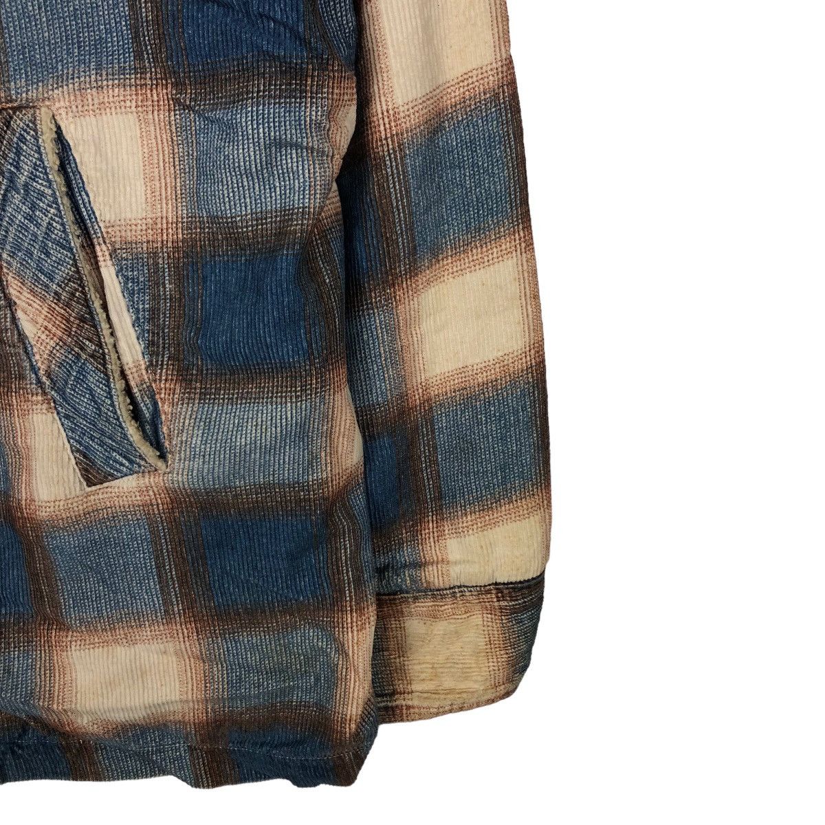 Vintage VINTAGE FLANNEL JACKET TARTAN DESIGN MINK FUR LINING RIVETS Size US M / EU 48-50 / 2 - 4 Thumbnail