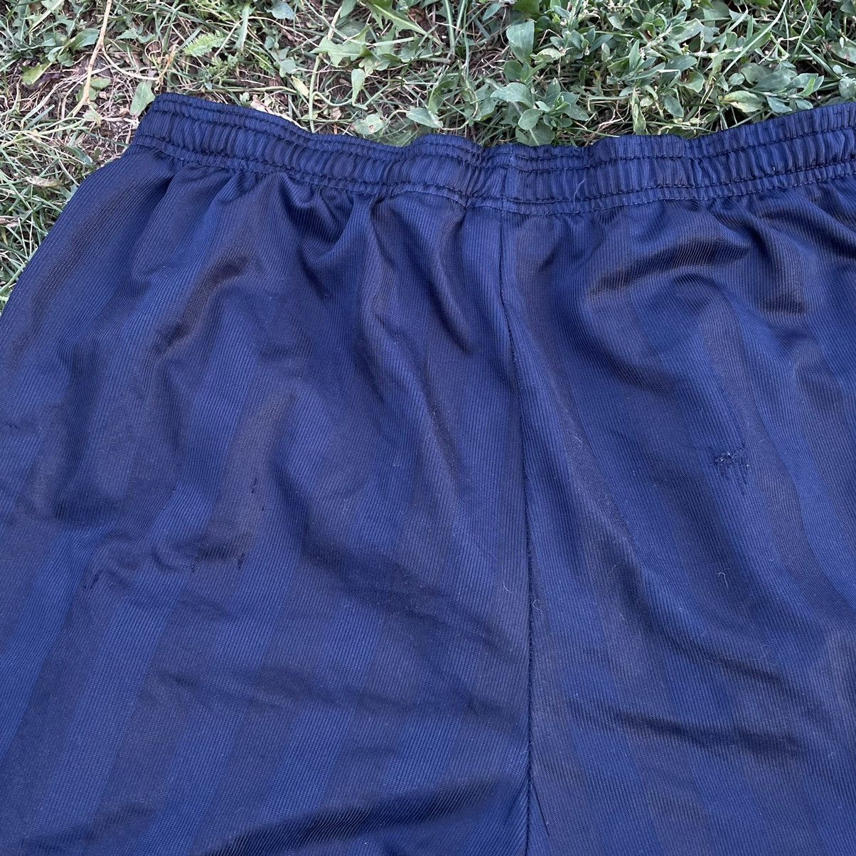 Vintage Vintage 90s Nike Swoosh Nylon Shorts Baggy Streetwear 32 Size US 32 / EU 48 - 7 Thumbnail