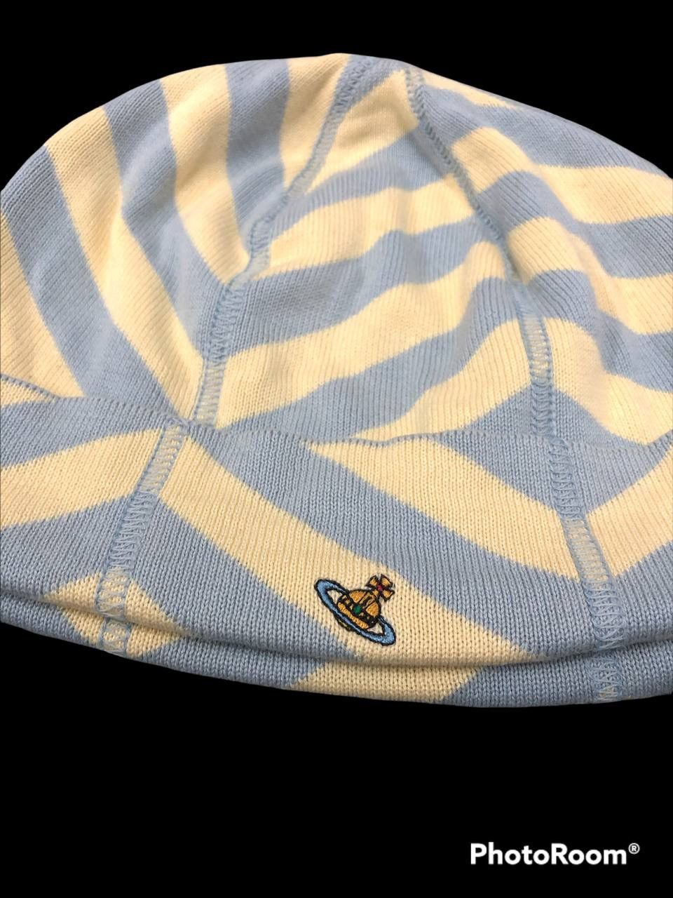 Vivienne Westwood 🔥Very RARE🔥 Vivienne Westwood inverted logo Beanie Hat Size ONE SIZE - 4 Thumbnail
