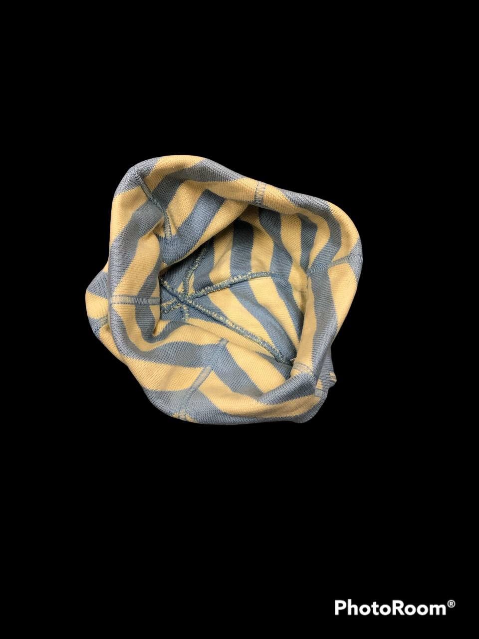 Vivienne Westwood 🔥Very RARE🔥 Vivienne Westwood inverted logo Beanie Hat Size ONE SIZE - 3 Thumbnail