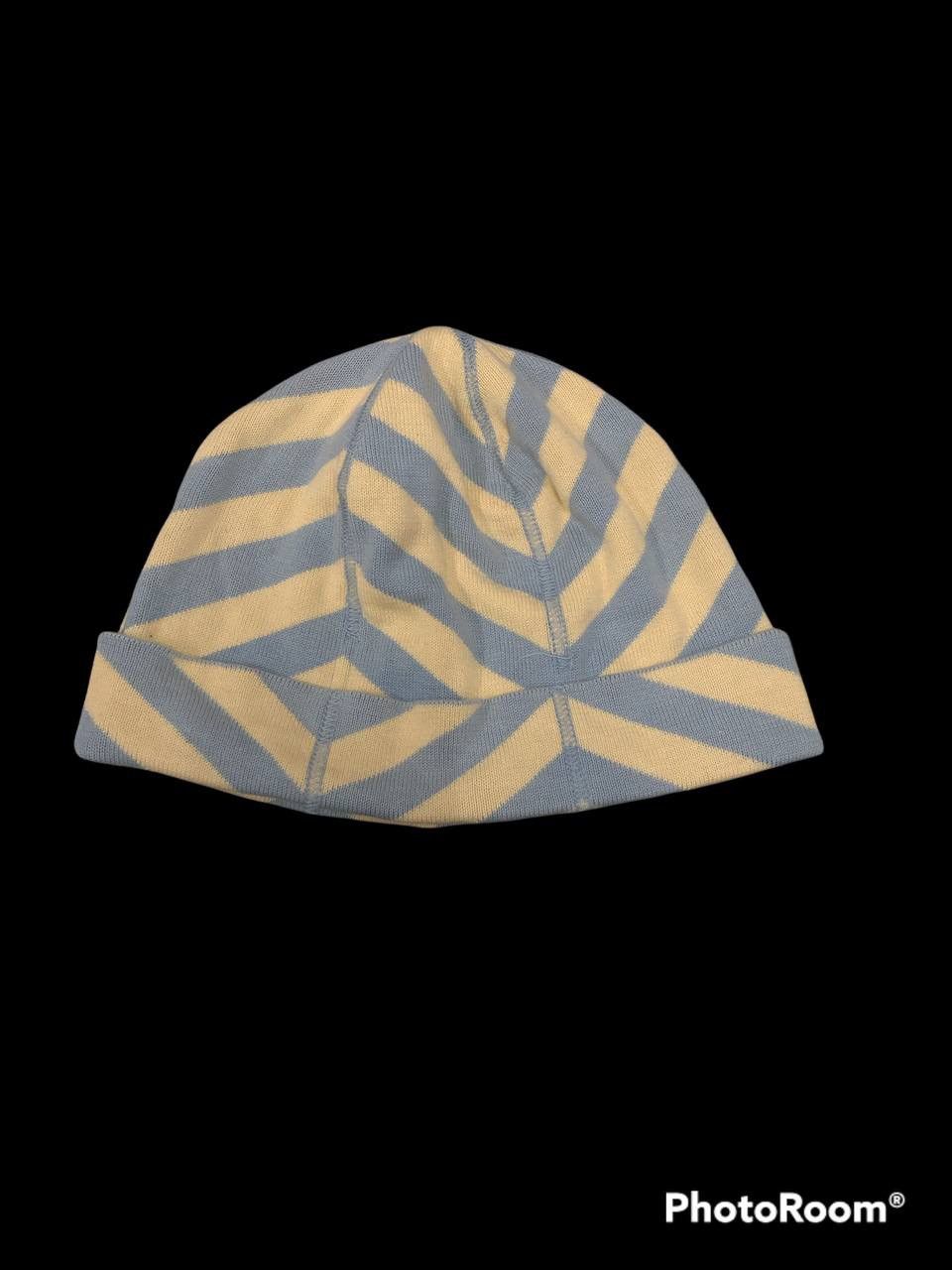 Vivienne Westwood 🔥Very RARE🔥 Vivienne Westwood inverted logo Beanie Hat Size ONE SIZE - 2 Thumbnail