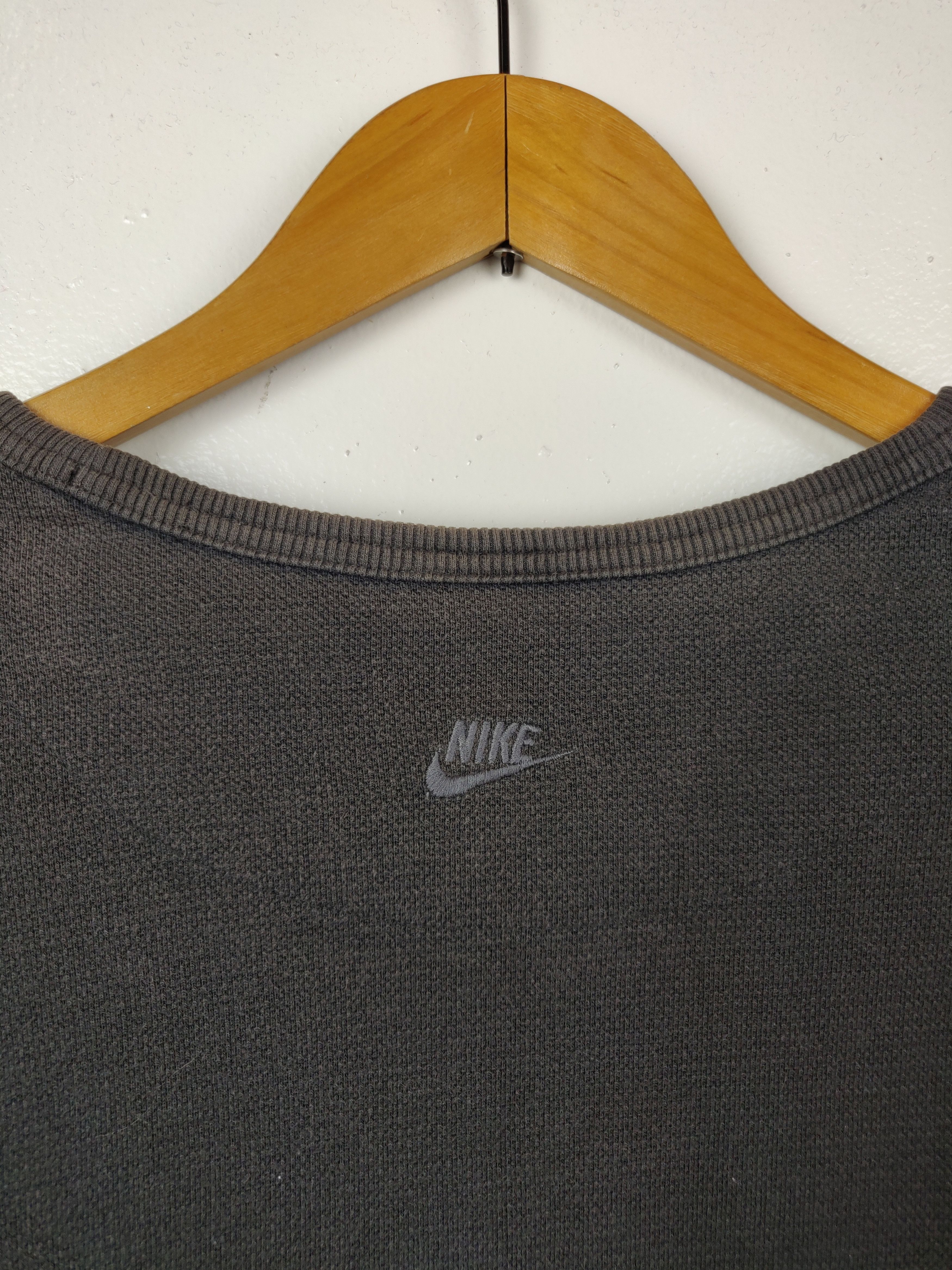 Nike Nike Rainbow Big Spellout Sweater Sweatshirt Pullover Size US L / EU 52-54 / 3 - 7 Thumbnail