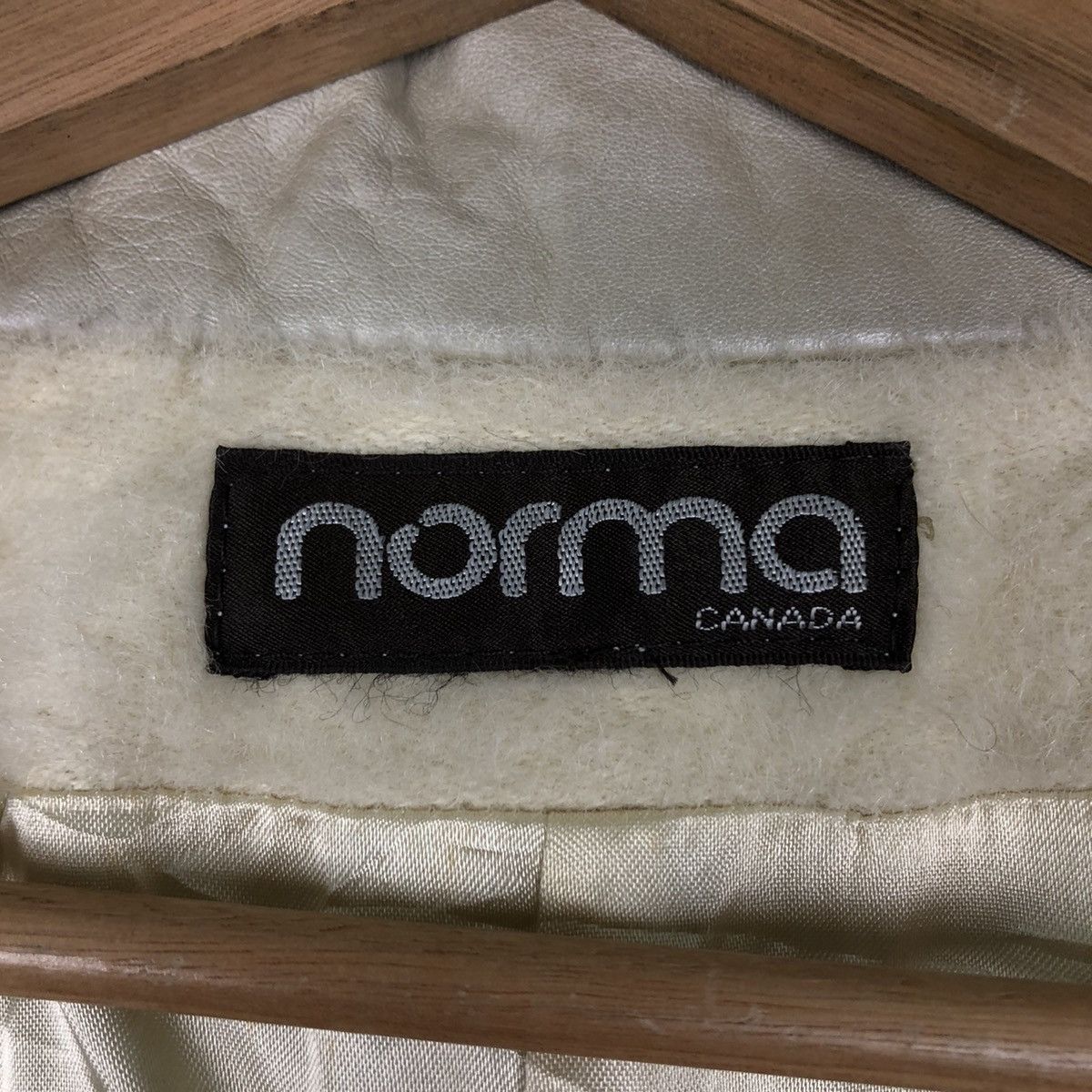 Japanese Brand VINTAGE BOMBER LEATHER JACKET NORMA CANADA ISSEY MIYKE STYLE Size US S / EU 44-46 / 1 - 12 Thumbnail