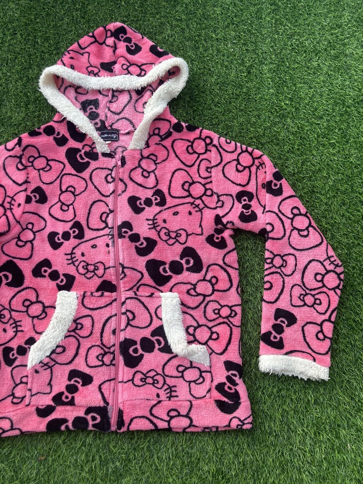 Japanese Brand HELLO KITTY FLEECE FULLPRINT ZIPPER HOODIE Size M / US 6-8 / IT 42-44 - 4 Thumbnail