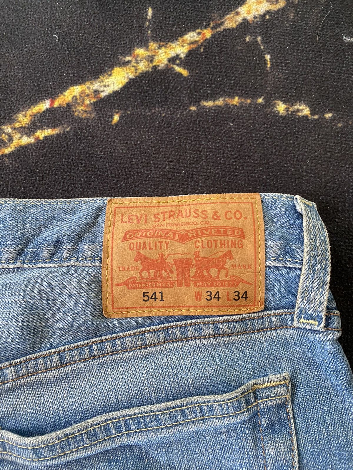Levi's × Vintage Vintage Levi’s 541 Jeans Size US 34 / EU 50 - 9 Thumbnail