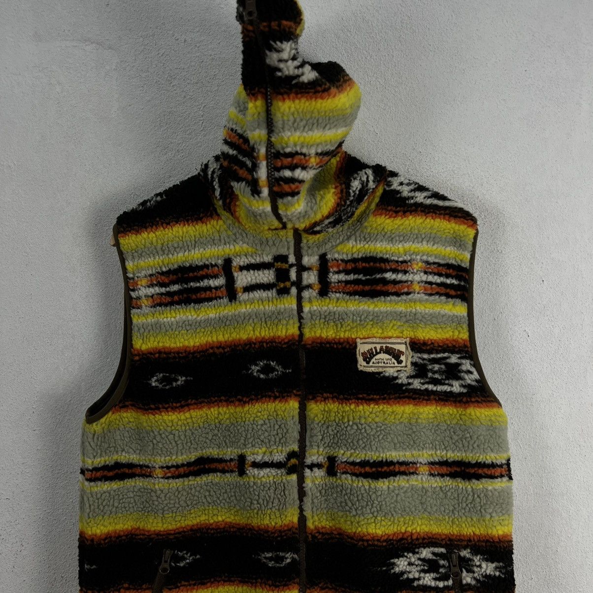 Japanese Brand VINTAGE REVERSIBLE TANK TOP BILLABONG JAPAN NAVAJO DESIGN Size US M / EU 48-50 / 2 - 4 Thumbnail