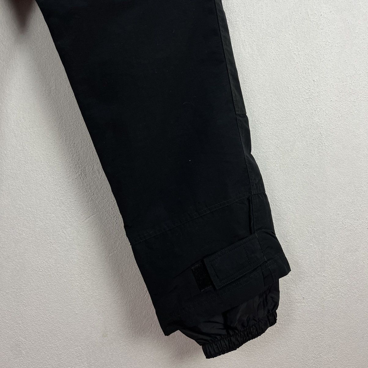 Japanese Brand VINTAGE COLUMBIA SKI PANTS ICONIC ULTIMATE BLACK COLOUR Size US 28 / EU 44 - 6 Thumbnail