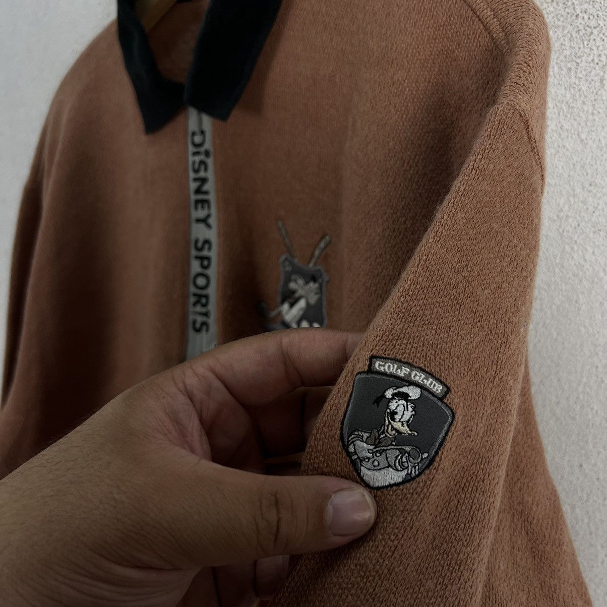 Cartoon Network VINTAGE DISNEY SPORTS SWEATSHIRT COLLAR BIG LOGO Size US M / EU 48-50 / 2 - 3 Thumbnail