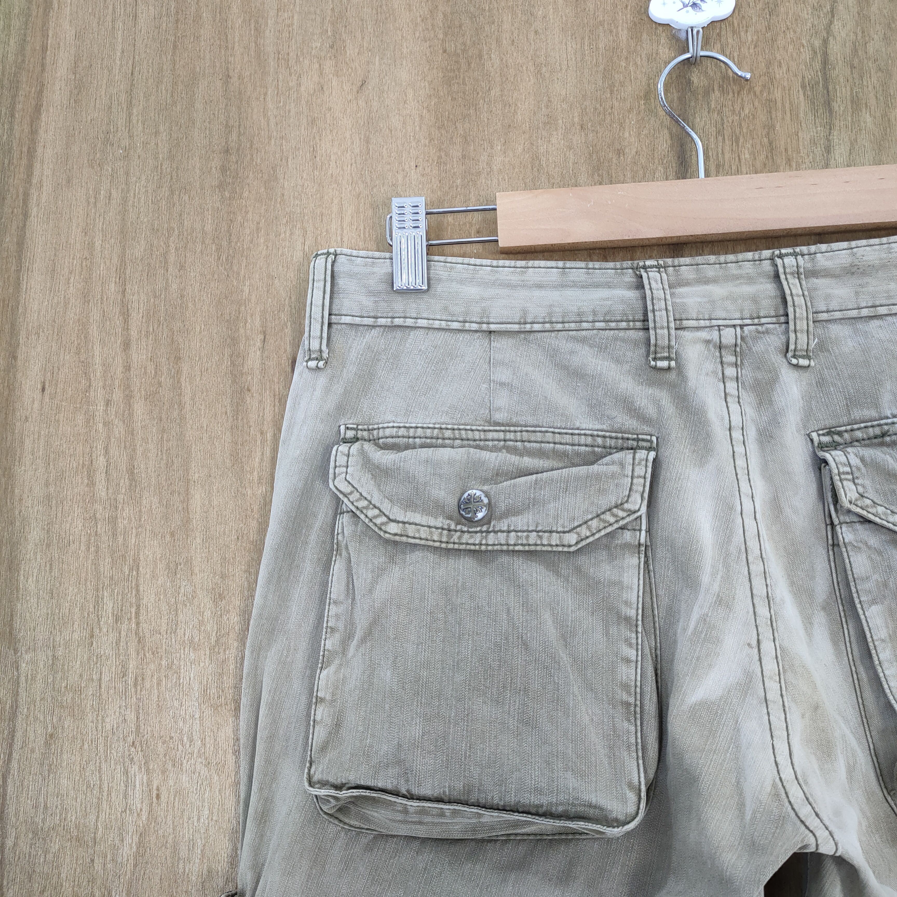 Japanese Brand VINTAGE JAPANESE FADED FLARE CARGO PANTS Size US 30 / EU 46 - 11 Thumbnail