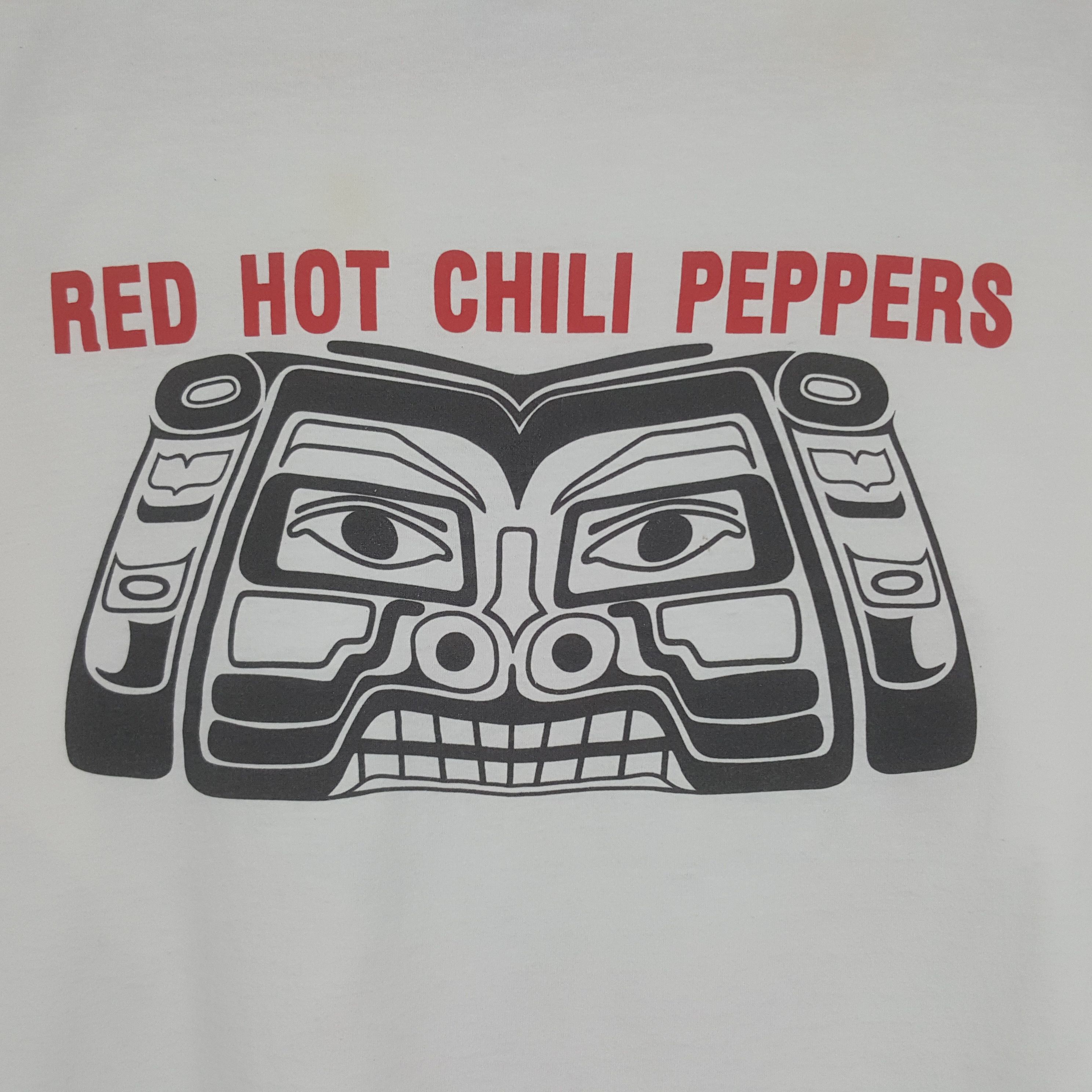 Band Tees Vintage Red Hot Chili Peppers Tshirt Size US L / EU 52-54 / 3 - 4 Thumbnail