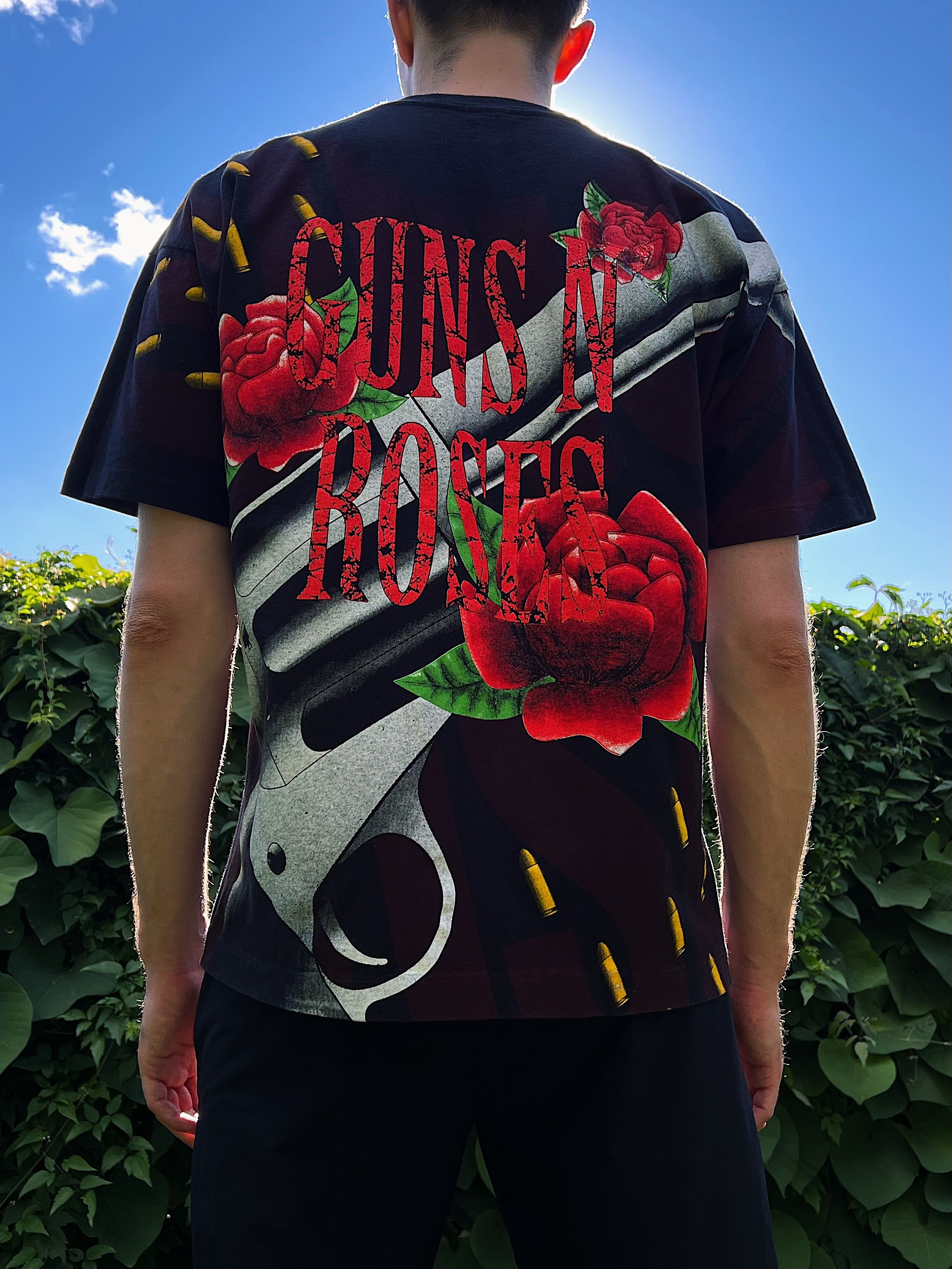 Band Tees × Guns N' Roses × Vintage 90s Vintage 1993 Guns N Roses All Over Print Rock T-Shirt Size US XL / EU 56 / 4 - 5 Thumbnail