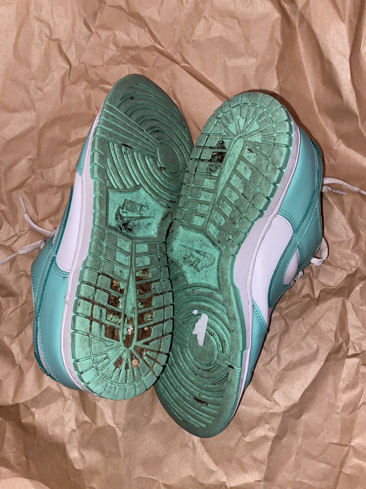 Nike Nike Dunk Low Green Glow Size US 9.5 / IT 39.5 - 8 Thumbnail