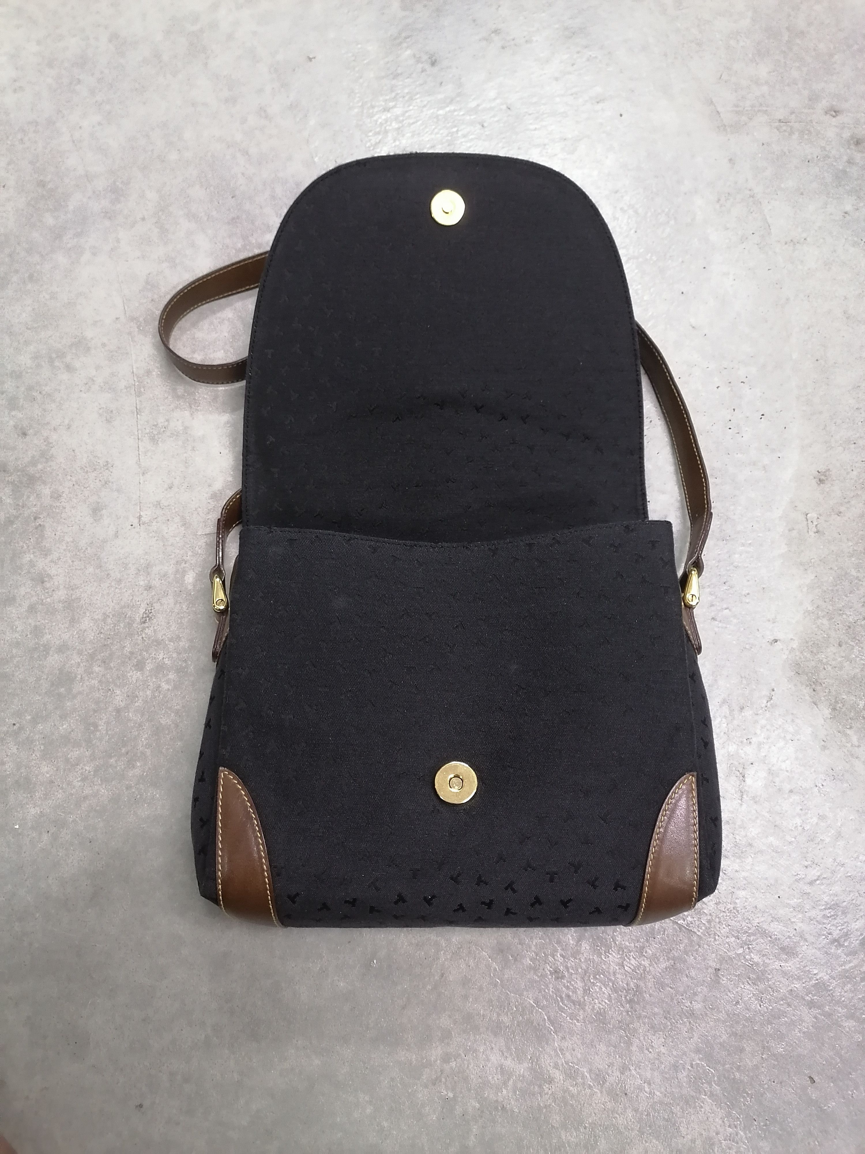 Tiffany & Co. Vintage Tiffany & Co Monogram T Logo Sling Bag Size ONE SIZE - 9 Thumbnail