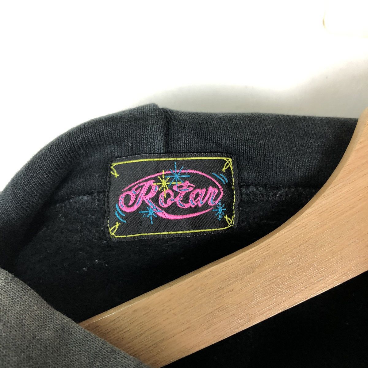 Japanese Brand VINTAGE HOODIE BIG LOGO ROTAN STREETWEAR Y2K WEAR Size US M / EU 48-50 / 2 - 10 Thumbnail