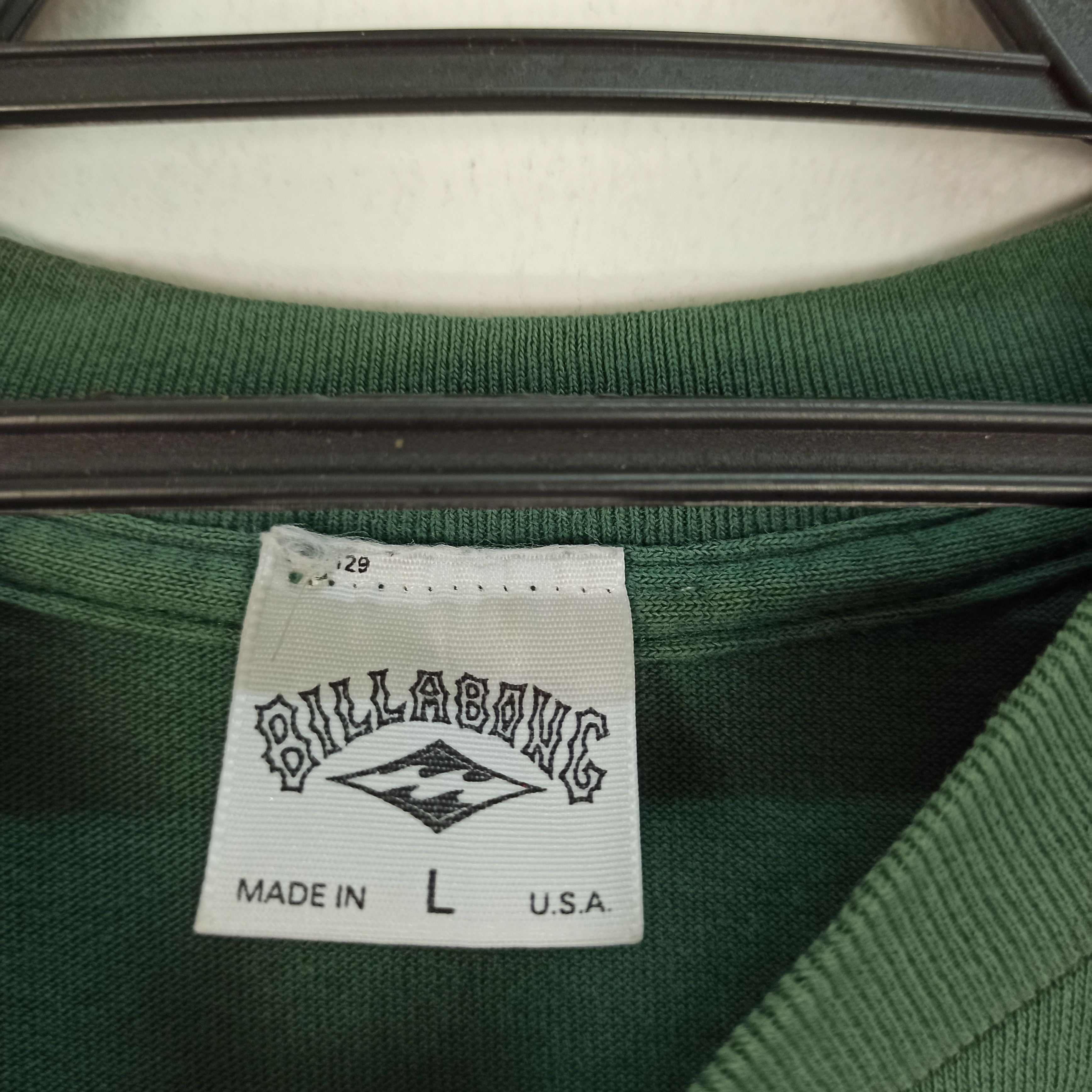 Billabong 🔥Rare🔥 Billabong Made in USA Faded Green Tshirt Size US L / EU 52-54 / 3 - 13 Thumbnail