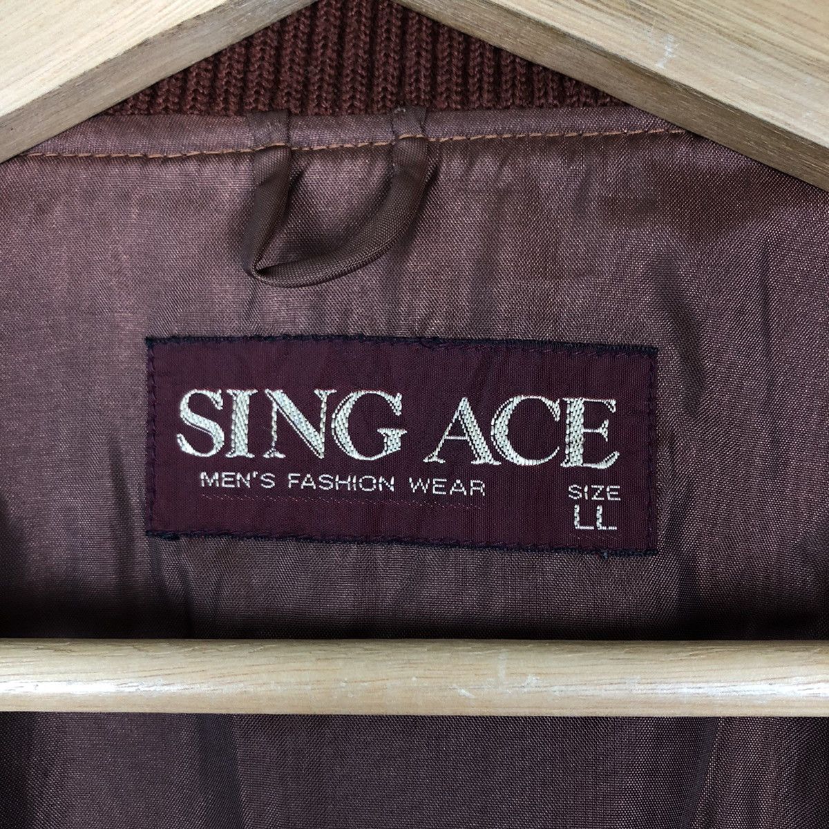 Japanese Brand VINTAGE SOFT LEATHER JACKET BOMBER SING ACE JAPAN MADE Size US L / EU 52-54 / 3 - 12 Thumbnail