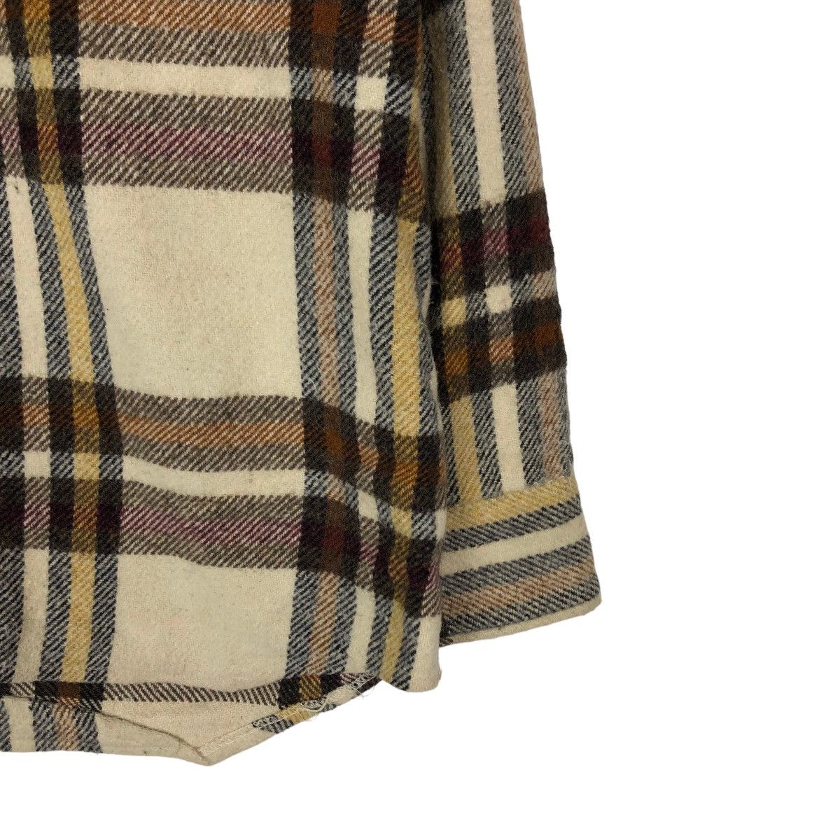 Japanese Brand VINTAGE CPO JAPAN MADE WOOL JACKET TARTAN DESIGN Size US M / EU 48-50 / 2 - 4 Thumbnail