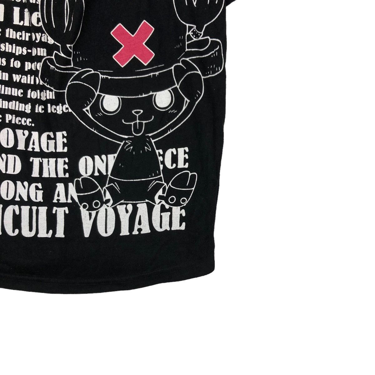 Japanese Brand VINTAGE TONY TONY CHOPPER ONE PIECE BIG LOGO Size US M / EU 48-50 / 2 - 4 Thumbnail