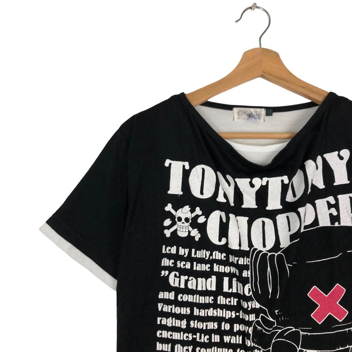 Japanese Brand VINTAGE TONY TONY CHOPPER ONE PIECE BIG LOGO Size US M / EU 48-50 / 2 - 6 Thumbnail